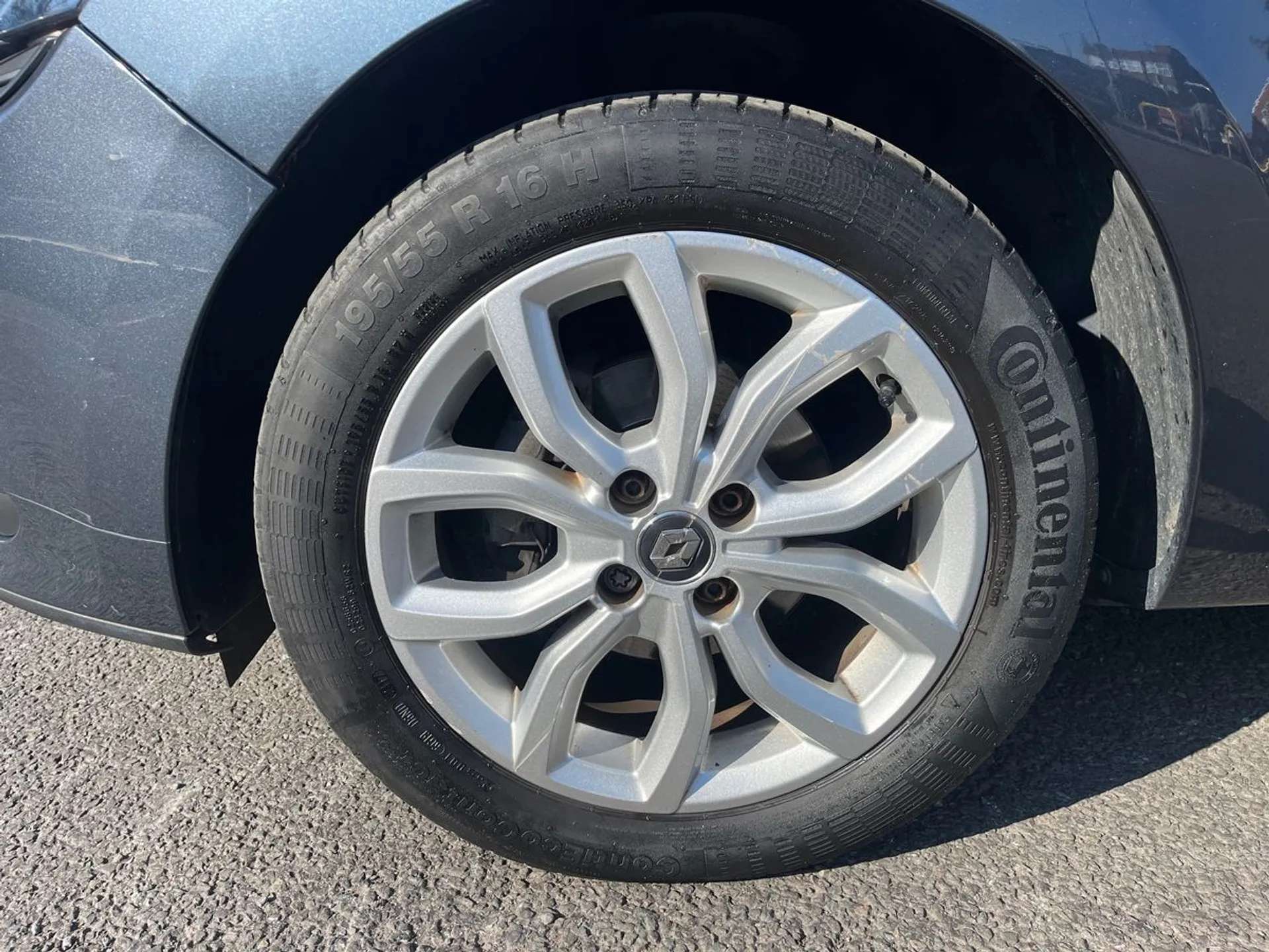 2017 RENAULT CLIO 2017 RENAULT CLIO