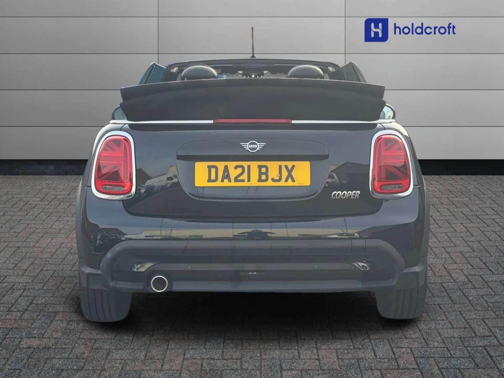 2021 MINI CONVERTIBLE 2021 MINI CONVERTIBLE