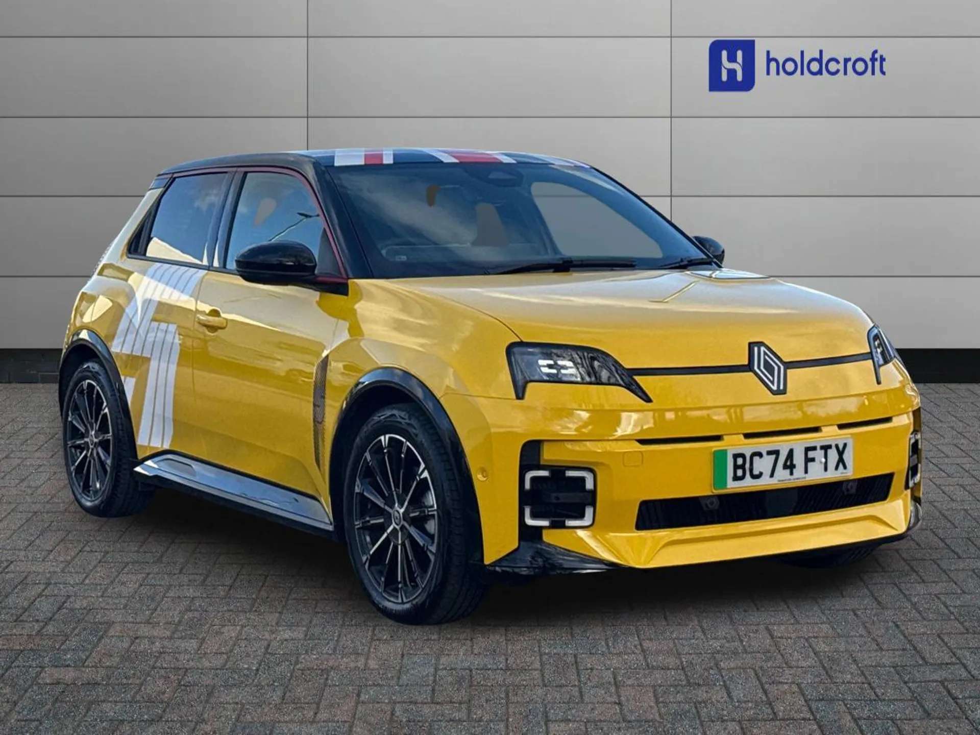 A 2025 RENAULT 5 110kW Iconic Five Comfort Range 52kWh 5dr Auto A 2025 RENAULT 5 110kW Iconic Five Comfort Range 52kWh 5dr Auto