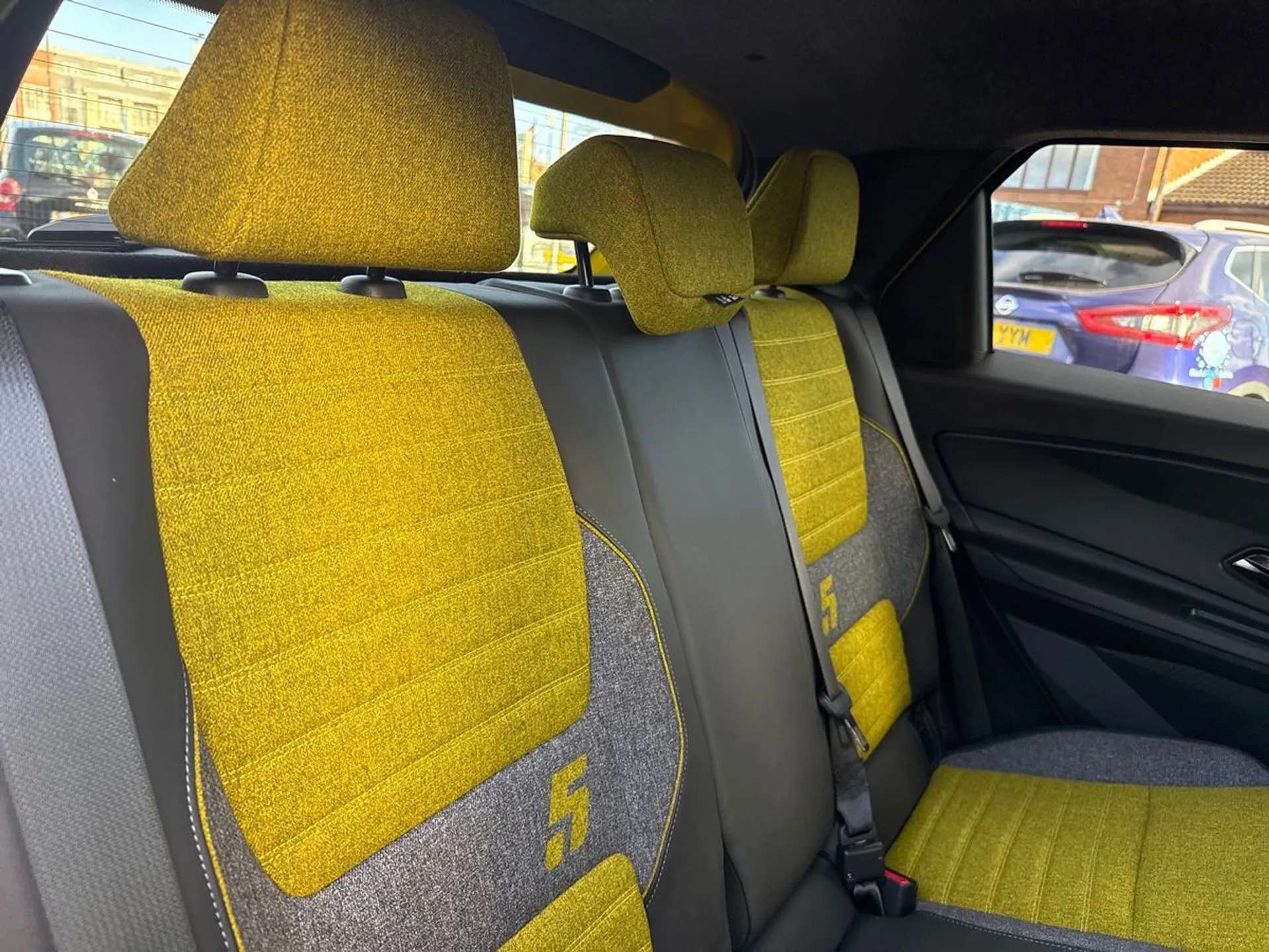 2025 RENAULT 5 2025 RENAULT 5