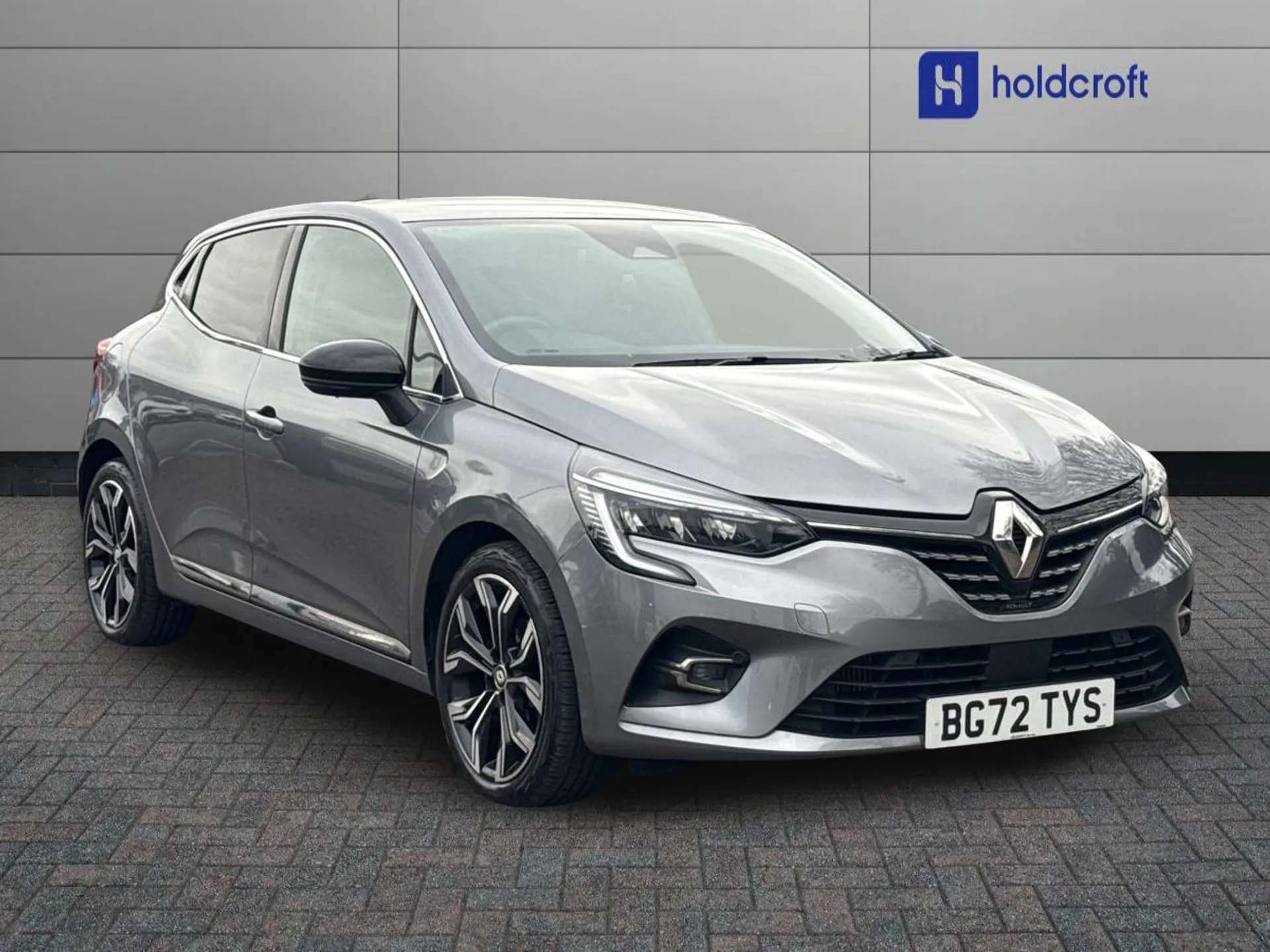 A 2022 RENAULT CLIO 1.0 TCe 90 Techno 5dr A 2022 RENAULT CLIO 1.0 TCe 90 Techno 5dr