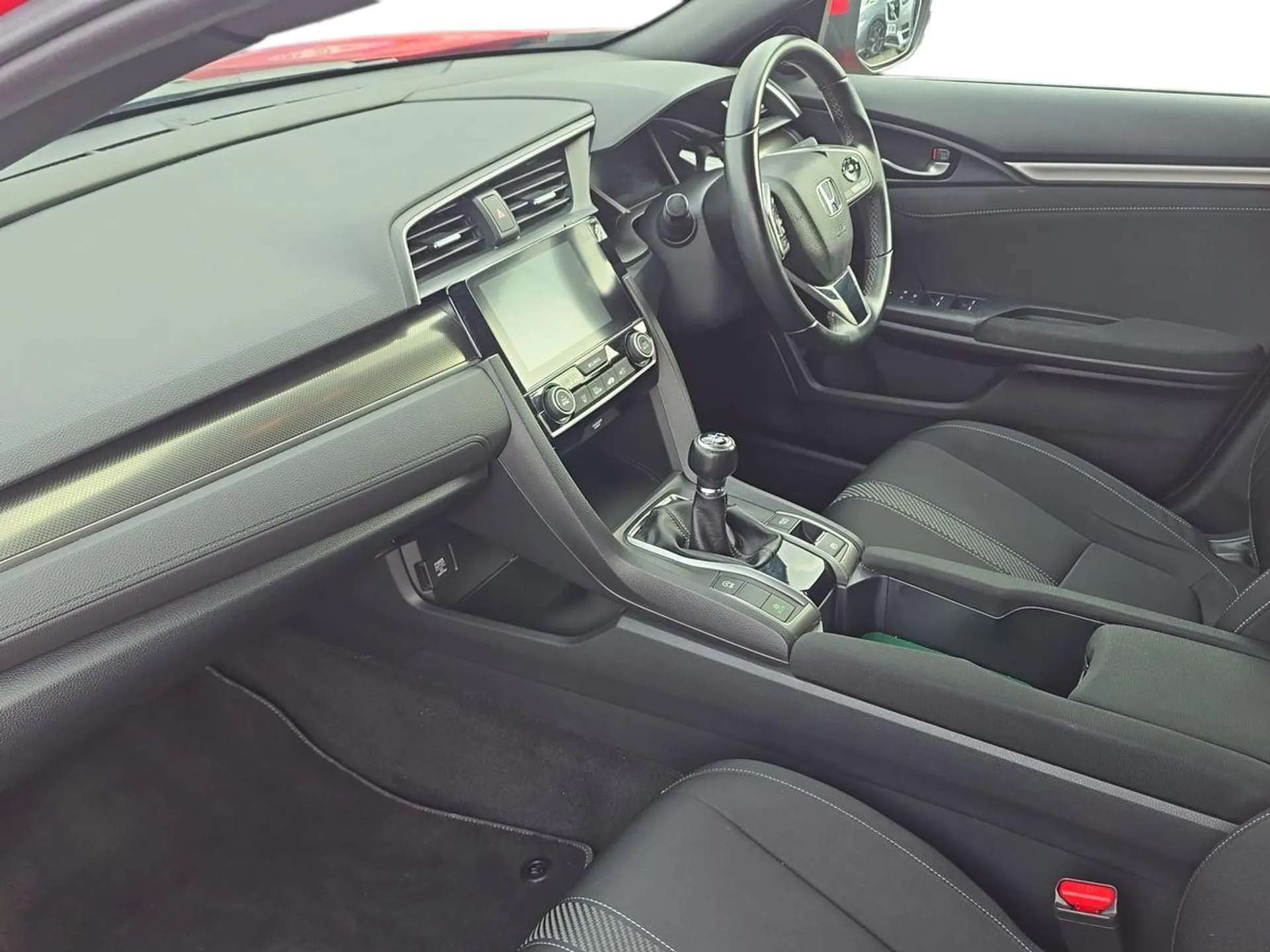 A 2020 HONDA CIVIC 1.0 VTEC Turbo 126 SR 5dr A 2020 HONDA CIVIC 1.0 VTEC Turbo 126 SR 5dr