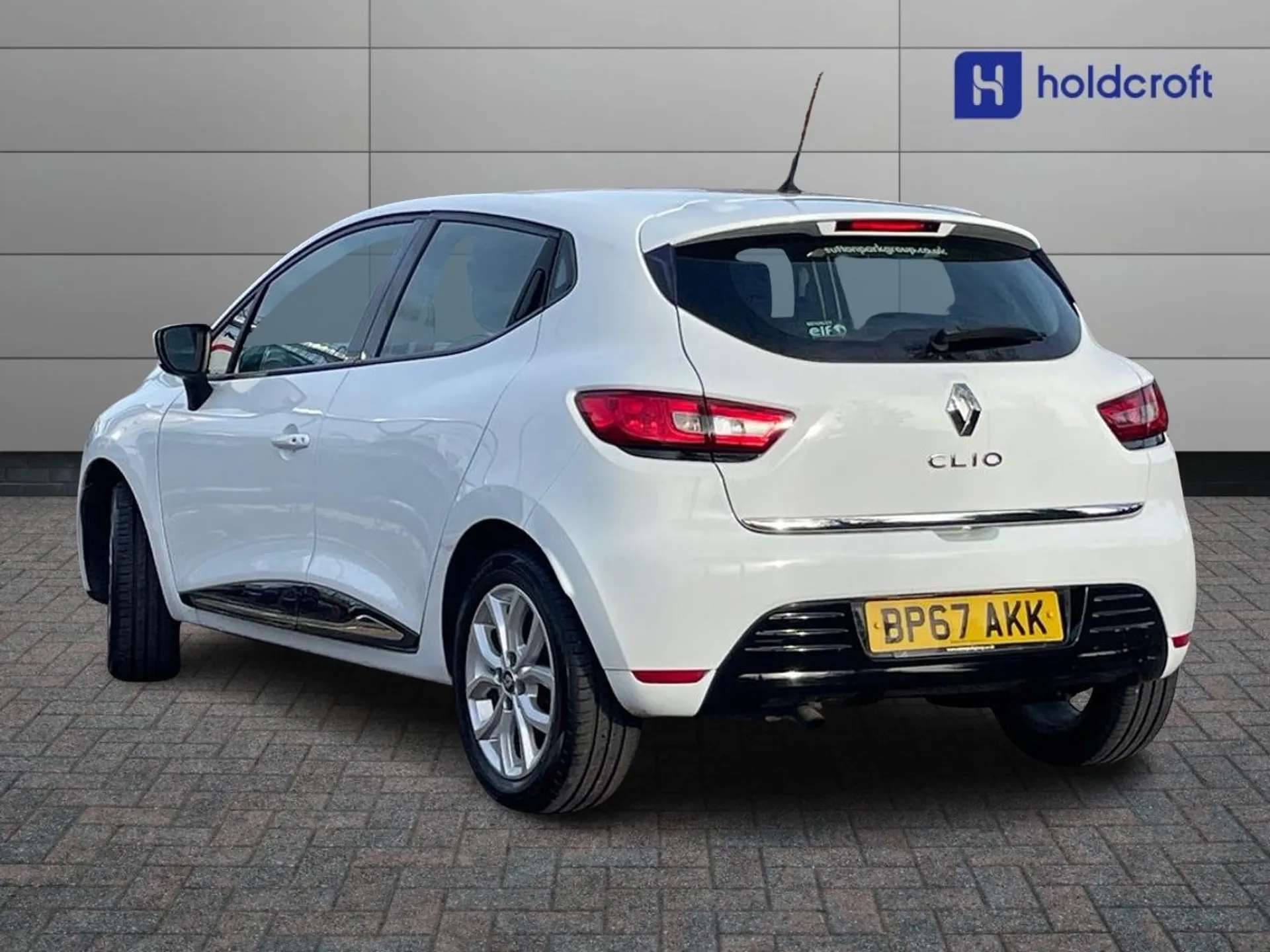A 2018 RENAULT CLIO 0.9 TCE 90 Dynamique Nav 5dr A 2018 RENAULT CLIO 0.9 TCE 90 Dynamique Nav 5dr