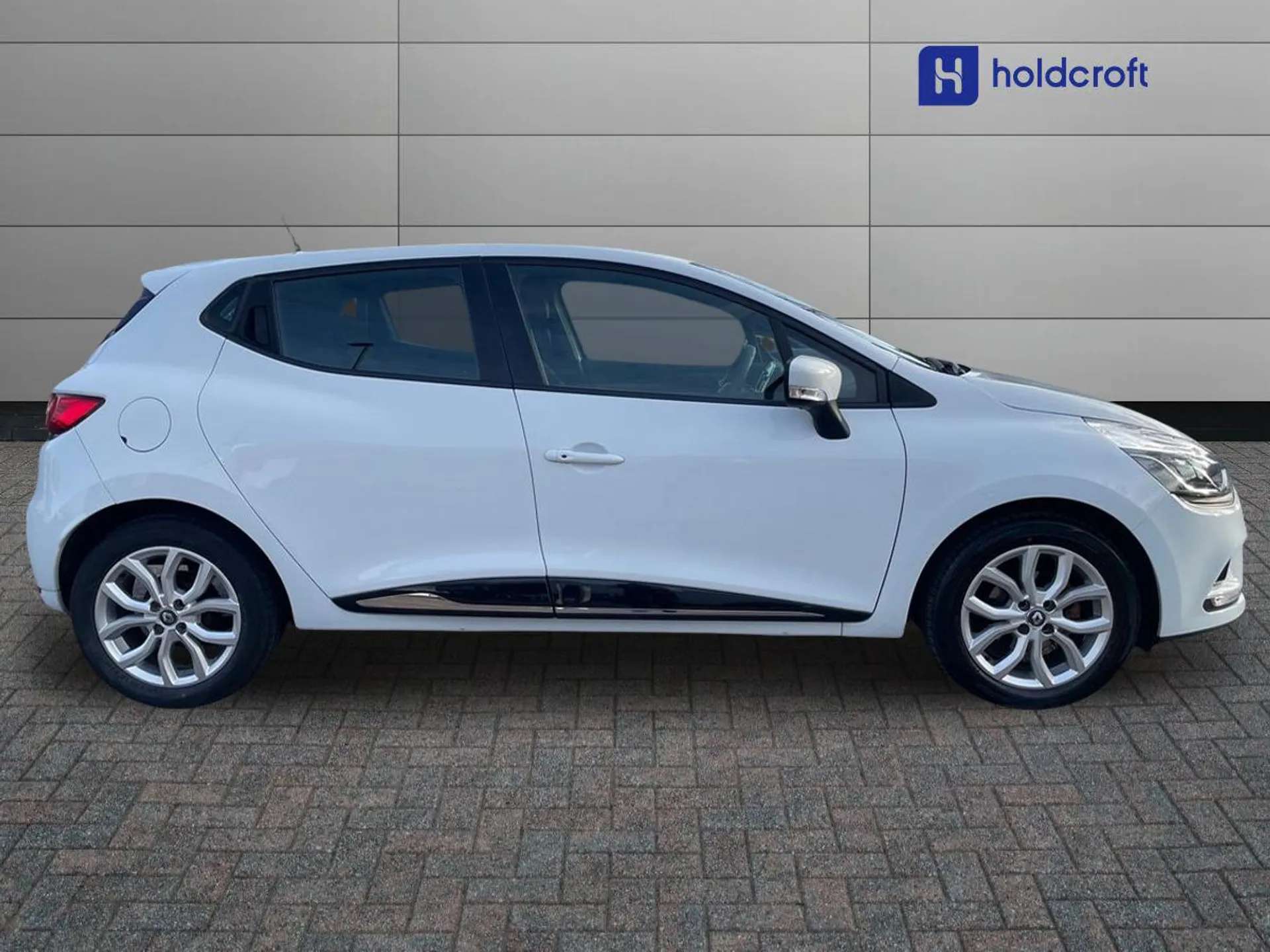 2018 RENAULT CLIO 2018 RENAULT CLIO