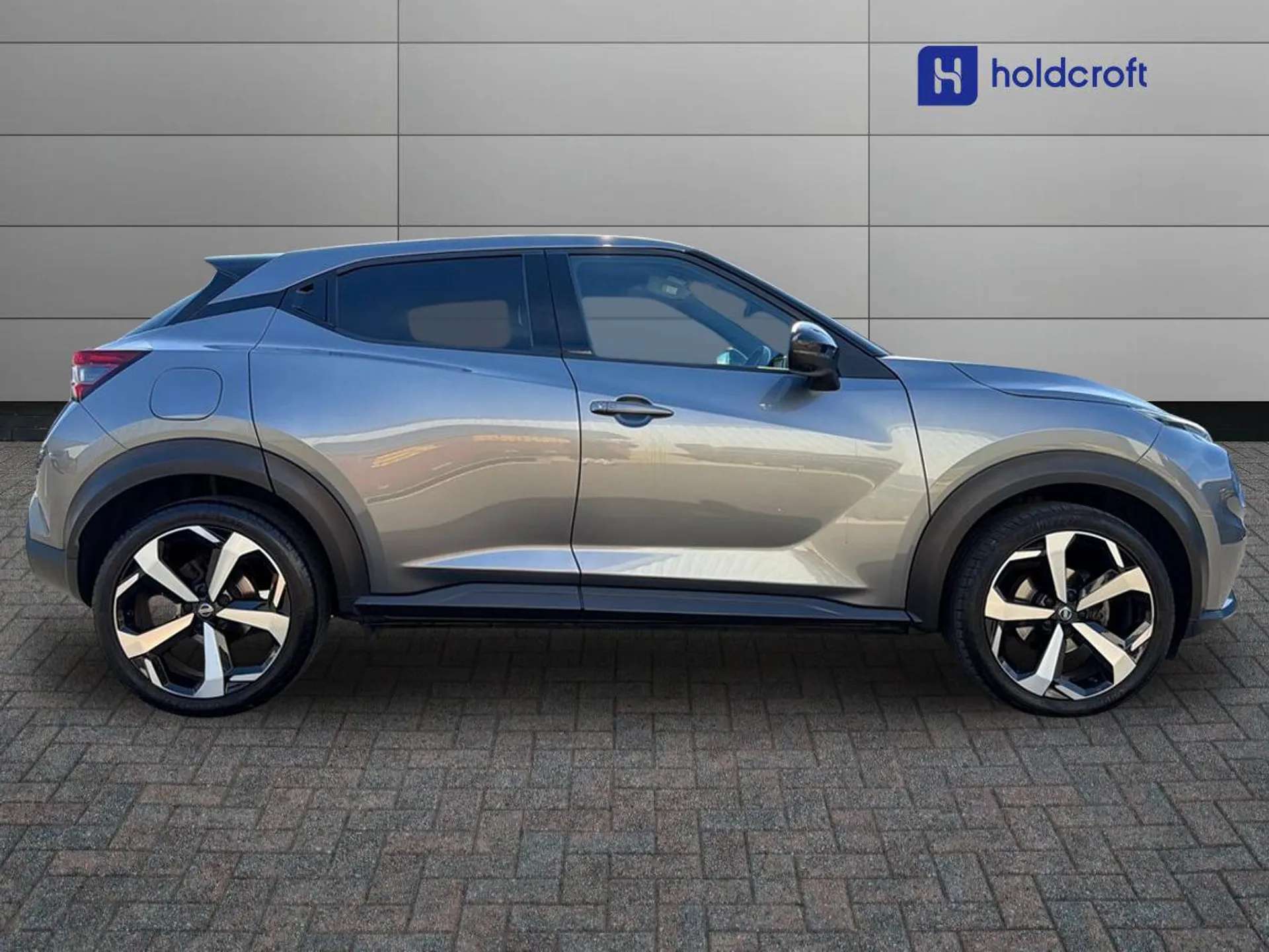 A 2022 NISSAN JUKE 1.0 DiG-T 114 Tekna 5dr DCT A 2022 NISSAN JUKE 1.0 DiG-T 114 Tekna 5dr DCT