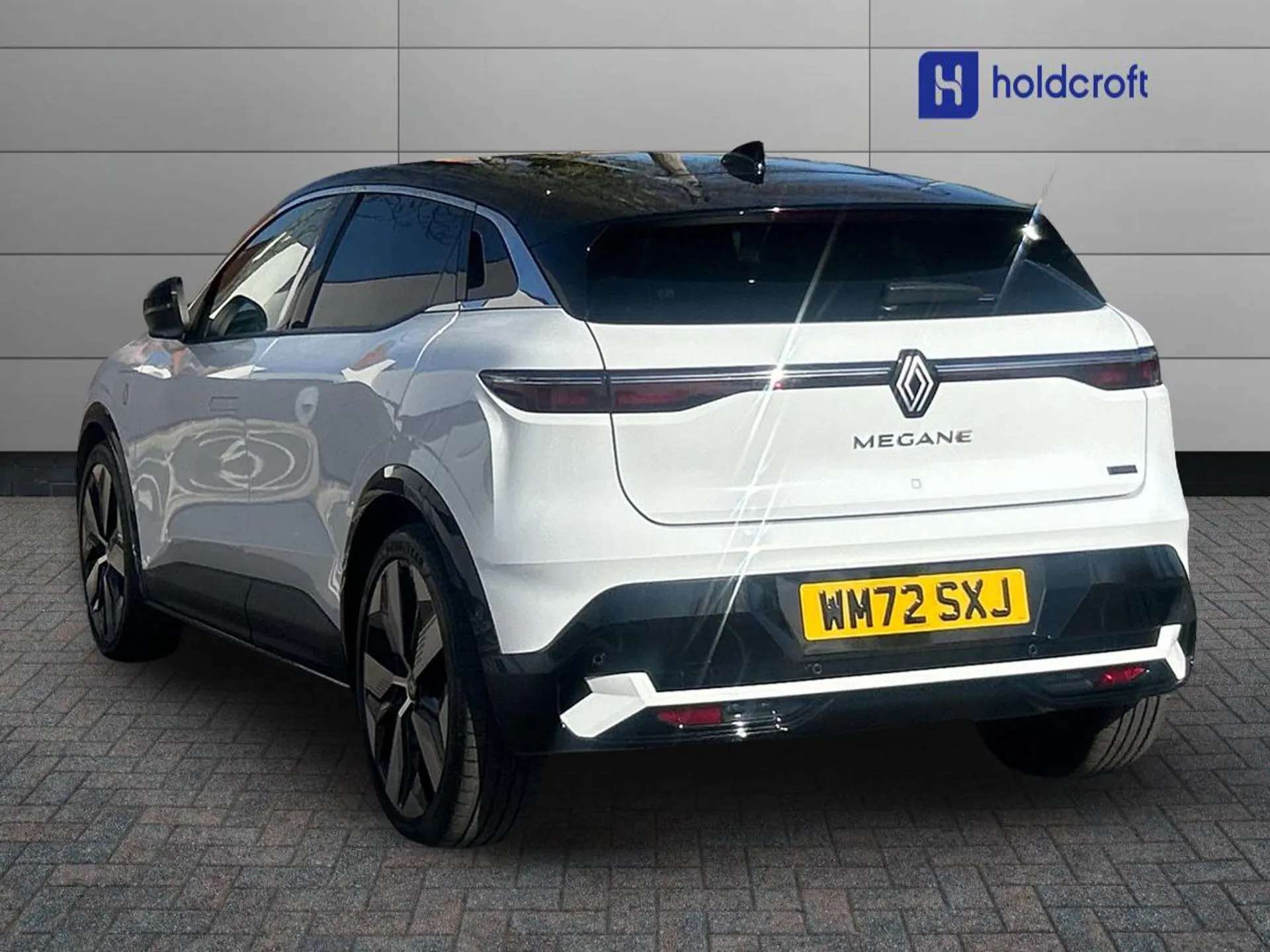 A 2022 RENAULT MEGANE E-TECH EV60 160kW Techno 60kWh Optimum Charge 5dr Auto A 2022 RENAULT MEGANE E-TECH EV60 160kW Techno 60kWh Optimum Charge 5dr Auto