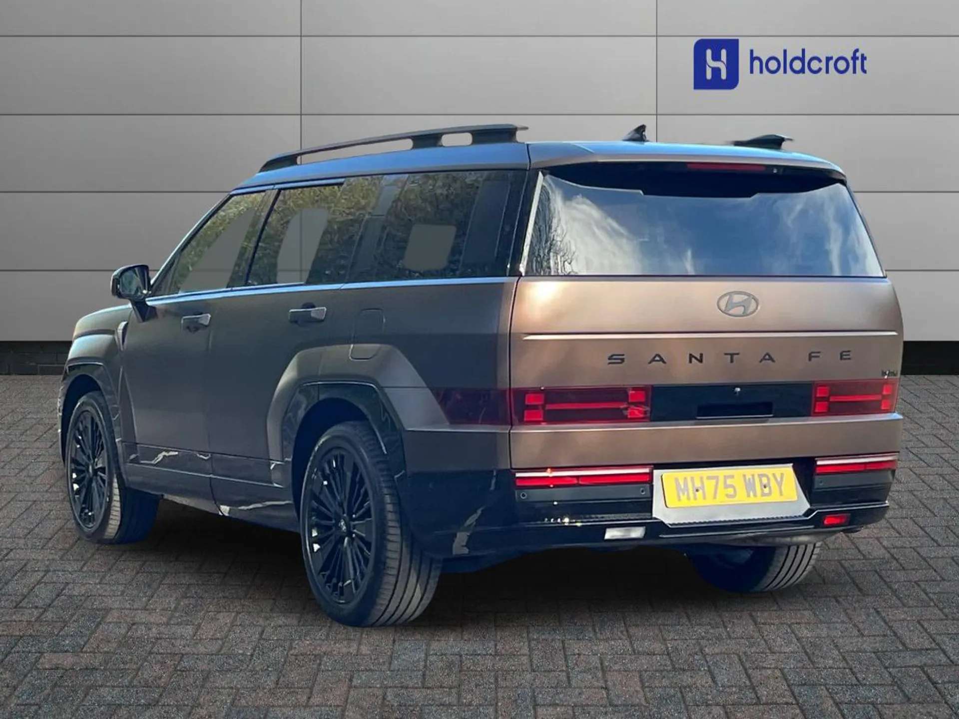 A 2026 HYUNDAI SANTA FE 1.6 TGDi Hybrid Calligraphy 5dr 4WD Auto - ZERO DEPOSIT FINANCE AND CASHBACK AVAILABLE A 2026 HYUNDAI SANTA FE 1.6 TGDi Hybrid Calligraphy 5dr 4WD Auto - ZERO DEPOSIT FINANCE AND CASHBACK AVAILABLE