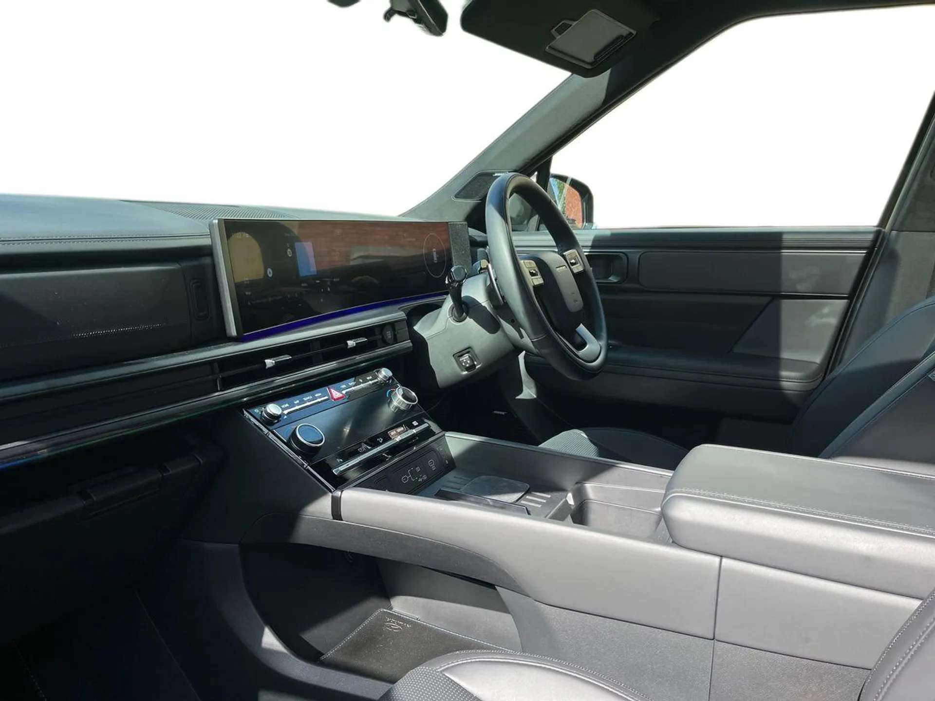 A 2026 HYUNDAI SANTA FE 1.6 TGDi Hybrid Calligraphy 5dr 4WD Auto - ZERO DEPOSIT FINANCE AND CASHBACK AVAILABLE A 2026 HYUNDAI SANTA FE 1.6 TGDi Hybrid Calligraphy 5dr 4WD Auto - ZERO DEPOSIT FINANCE AND CASHBACK AVAILABLE