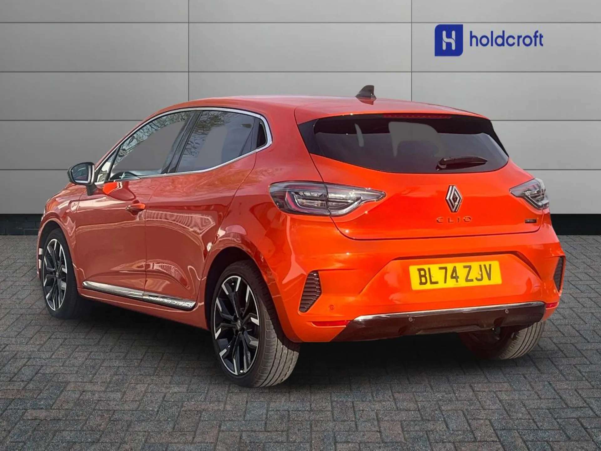 A 2024 RENAULT CLIO 1.6 E-TECH full hybrid 145 Techno 5dr Auto A 2024 RENAULT CLIO 1.6 E-TECH full hybrid 145 Techno 5dr Auto