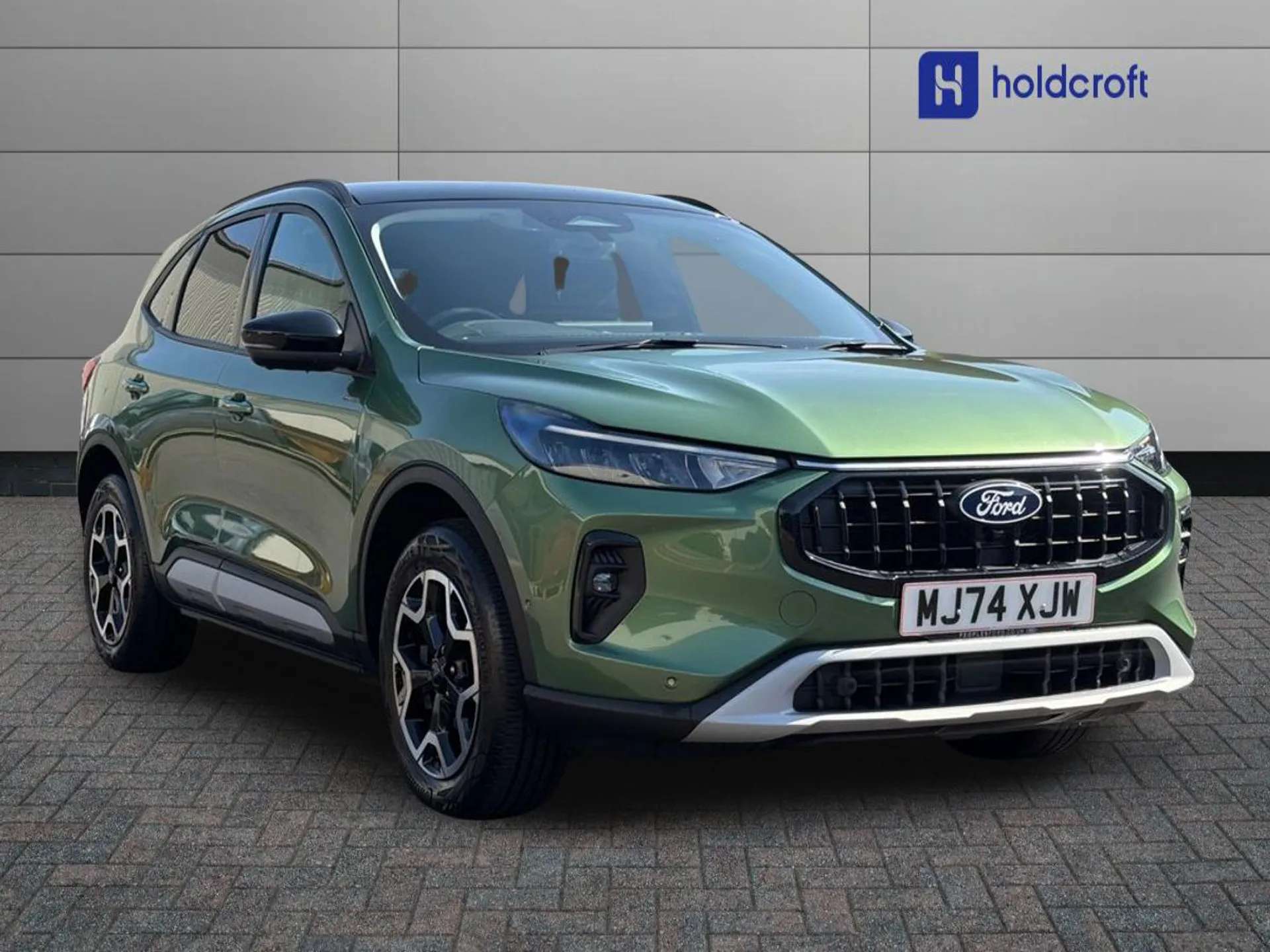 A 2024 FORD KUGA 2.5 FHEV Active 5dr CVT A 2024 FORD KUGA 2.5 FHEV Active 5dr CVT