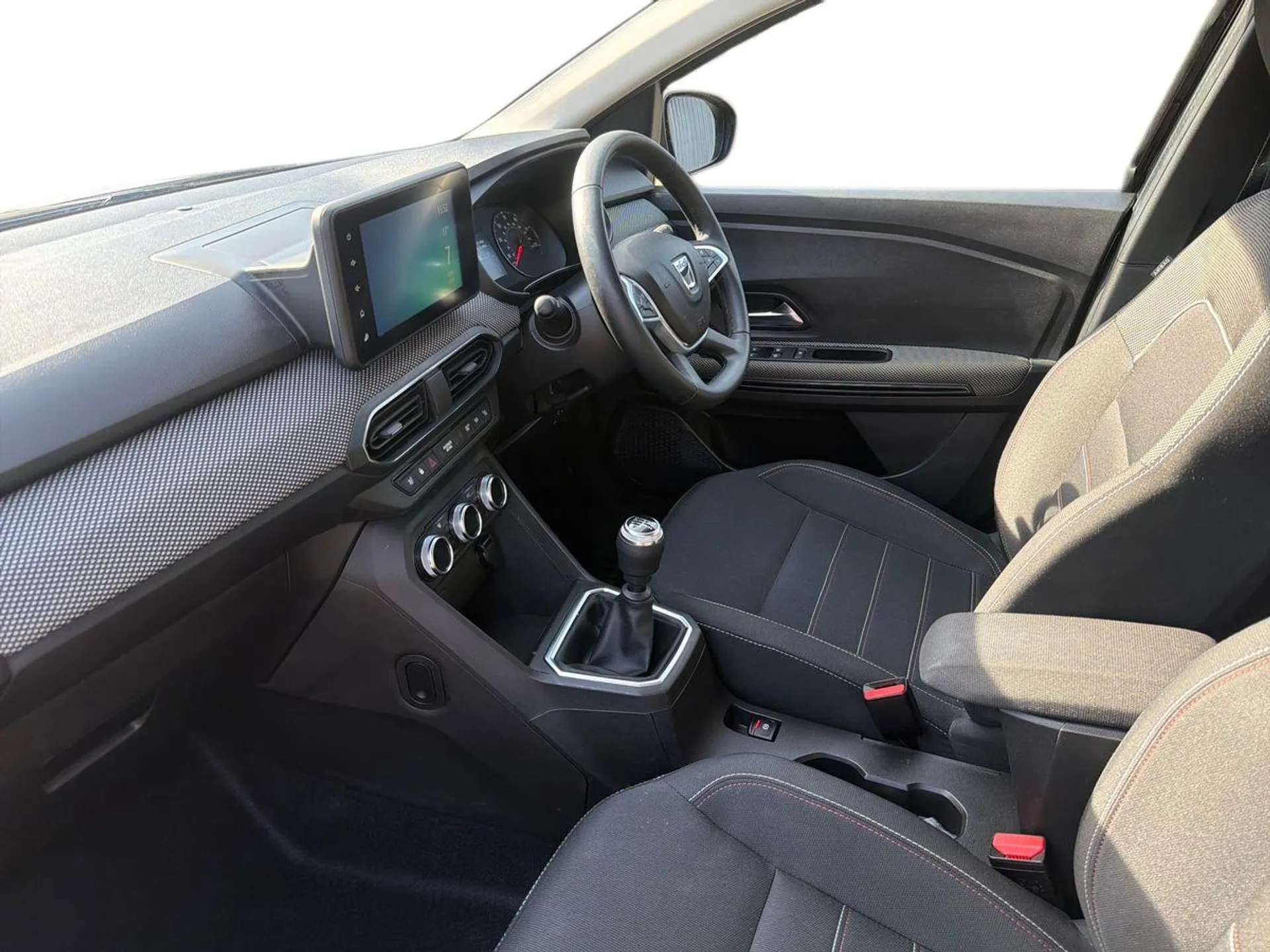 A 2022 DACIA JOGGER 1.0 TCe Extreme SE 5dr A 2022 DACIA JOGGER 1.0 TCe Extreme SE 5dr