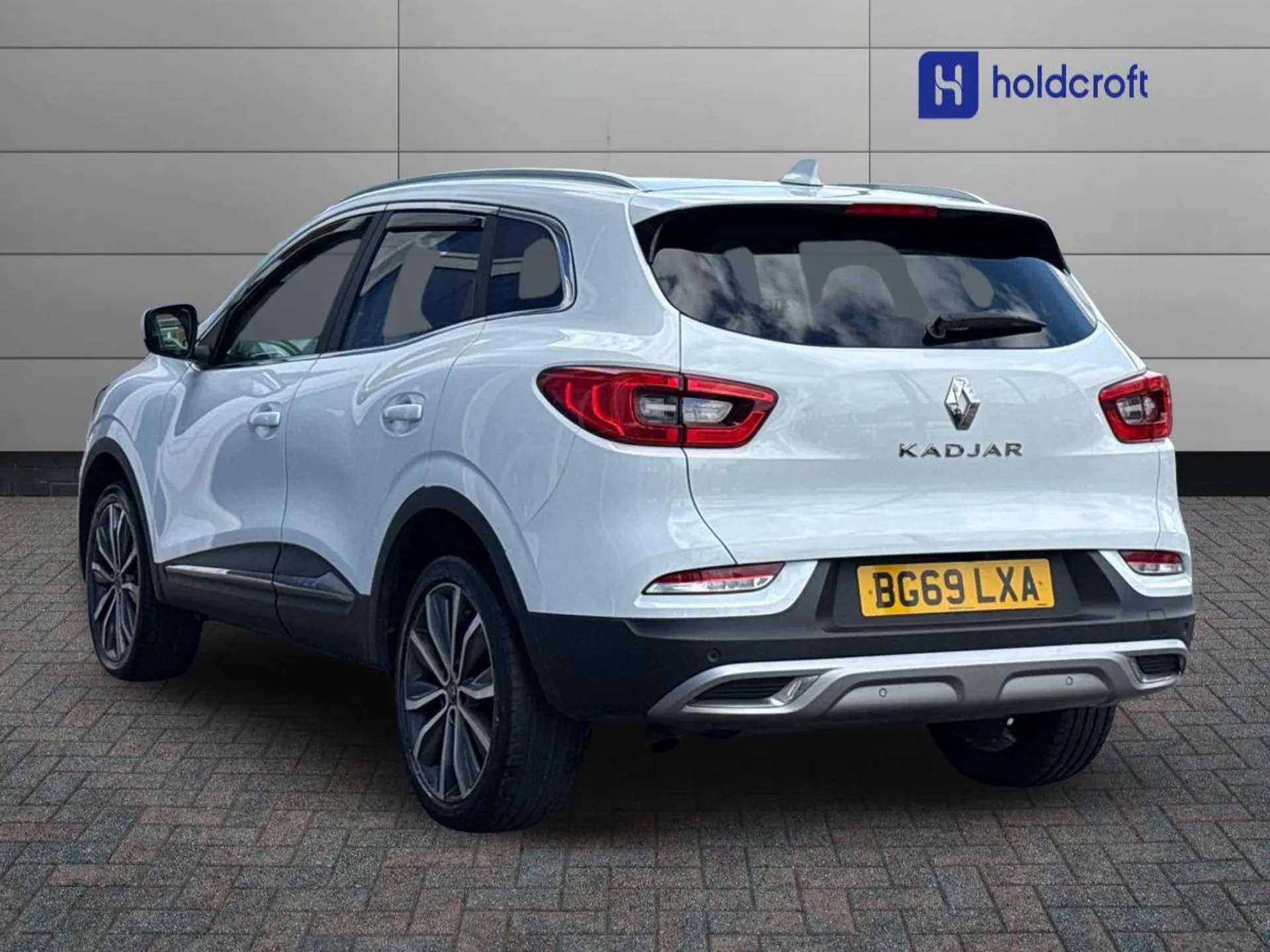 A 2019 RENAULT KADJAR 1.3 TCE S Edition 5dr A 2019 RENAULT KADJAR 1.3 TCE S Edition 5dr