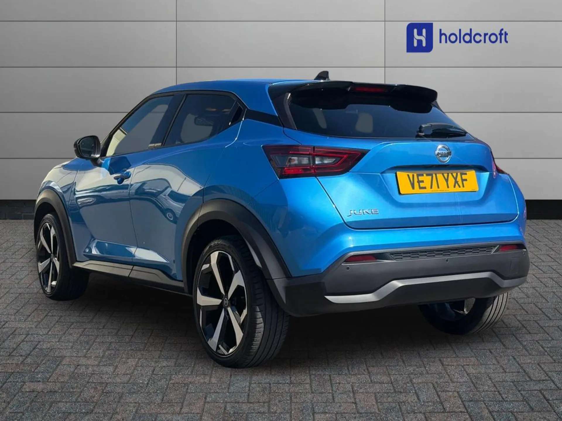 A 2022 NISSAN JUKE 1.0 DiG-T 114 Tekna 5dr A 2022 NISSAN JUKE 1.0 DiG-T 114 Tekna 5dr