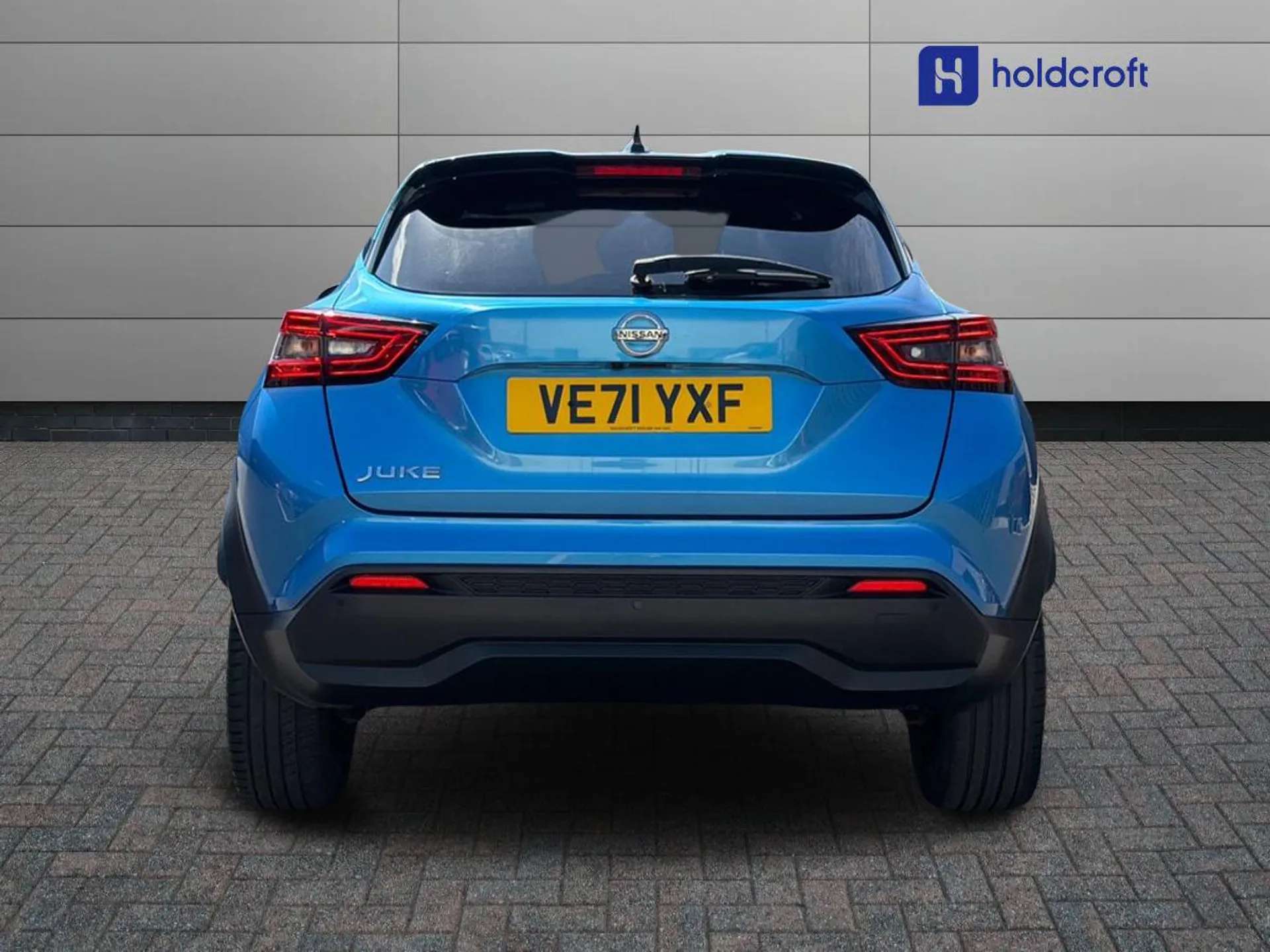 A 2022 NISSAN JUKE 1.0 DiG-T 114 Tekna 5dr A 2022 NISSAN JUKE 1.0 DiG-T 114 Tekna 5dr