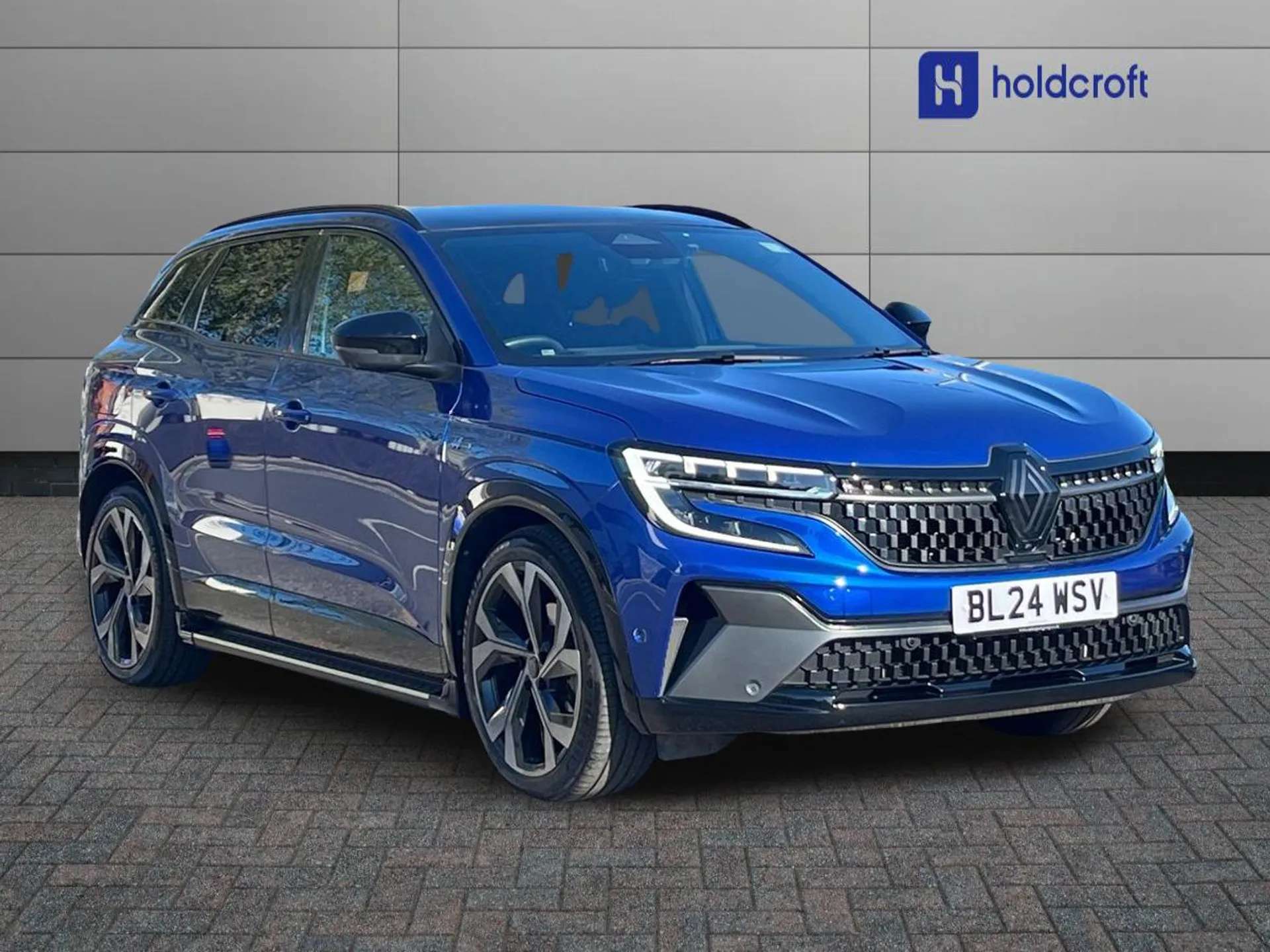 A 2024 RENAULT AUSTRAL E-Tech FHEV Iconic Esprit Alpine 5dr Auto A 2024 RENAULT AUSTRAL E-Tech FHEV Iconic Esprit Alpine 5dr Auto