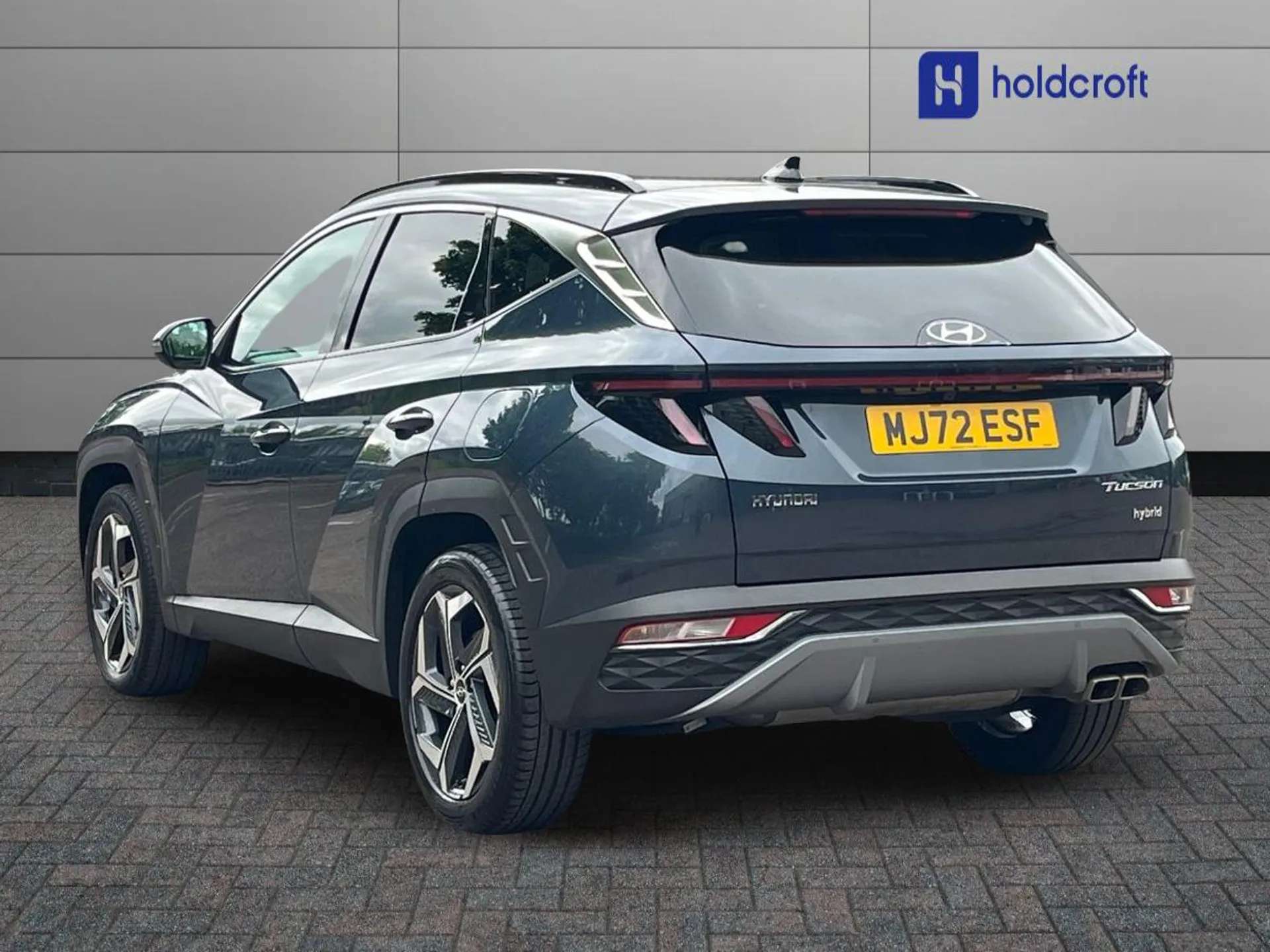 A 2022 HYUNDAI TUCSON 1.6 TGDi Hybrid 230 Ultimate 5dr 2WD Auto - ZERO DEPOSIT FINANCE AND CASHBACK AVAILABLE A 2022 HYUNDAI TUCSON 1.6 TGDi Hybrid 230 Ultimate 5dr 2WD Auto - ZERO DEPOSIT FINANCE AND CASHBACK AVAILABLE