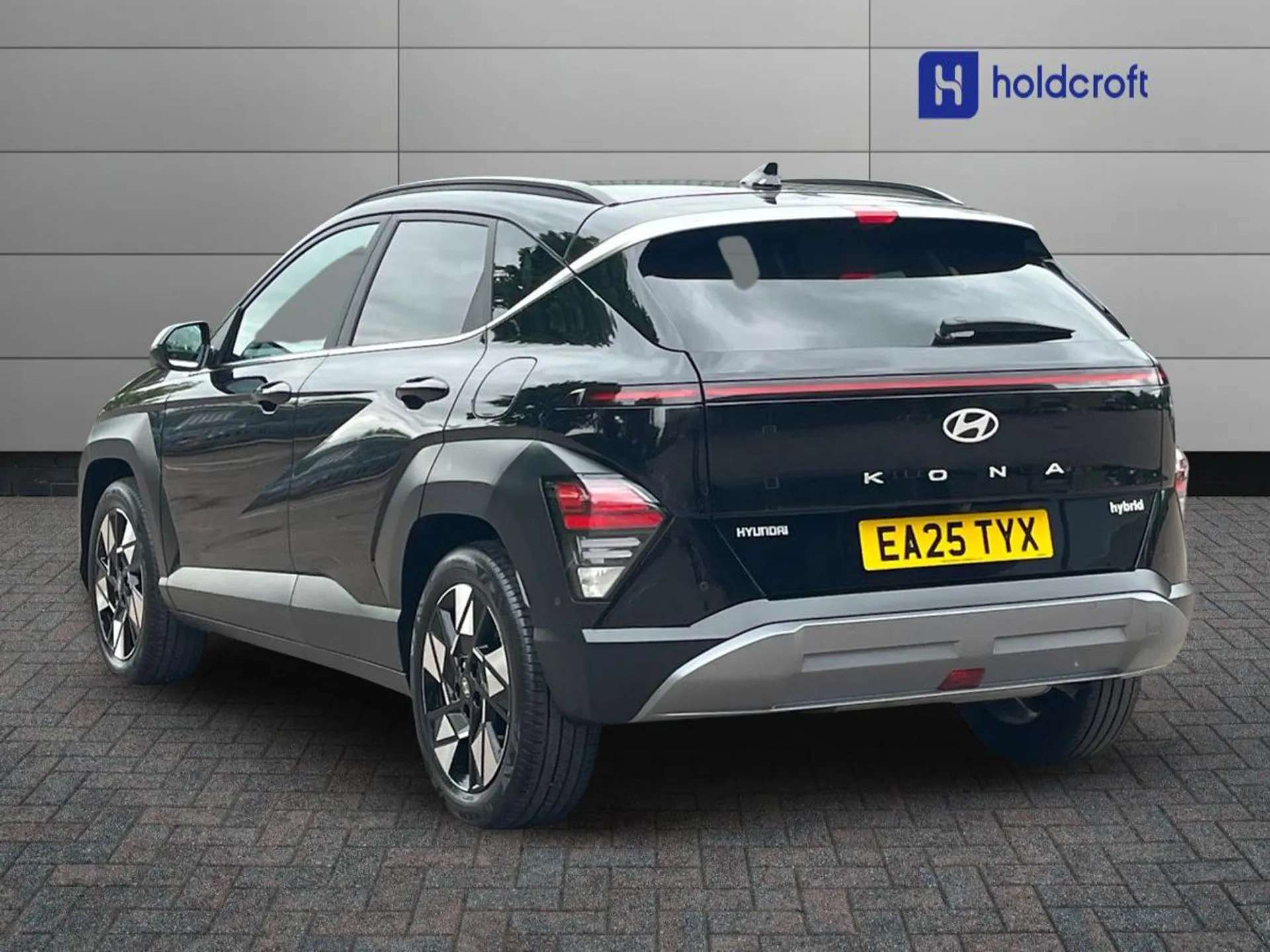 A 2025 HYUNDAI KONA 1.6 Hybrid 129 Ultimate 5dr DCT - ZERO DEPOSIT FINANCE AND CASHBACK AVAILABLE A 2025 HYUNDAI KONA 1.6 Hybrid 129 Ultimate 5dr DCT - ZERO DEPOSIT FINANCE AND CASHBACK AVAILABLE