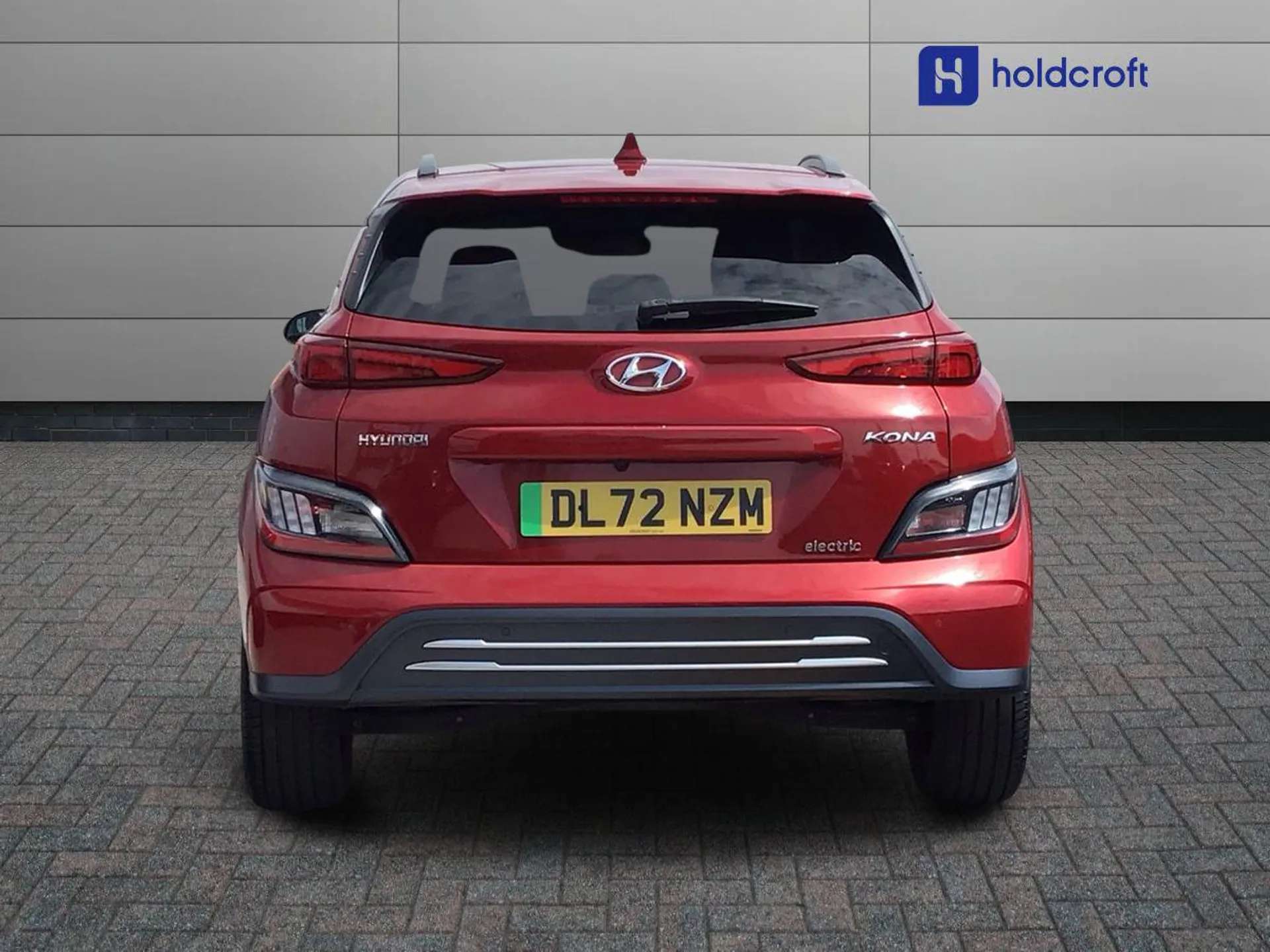 A 2023 HYUNDAI KONA 100kW Premium 39kWh 5dr Auto - ZERO DEPOSIT FINANCE & CASHBACK AVAILABLE A 2023 HYUNDAI KONA 100kW Premium 39kWh 5dr Auto - ZERO DEPOSIT FINANCE & CASHBACK AVAILABLE