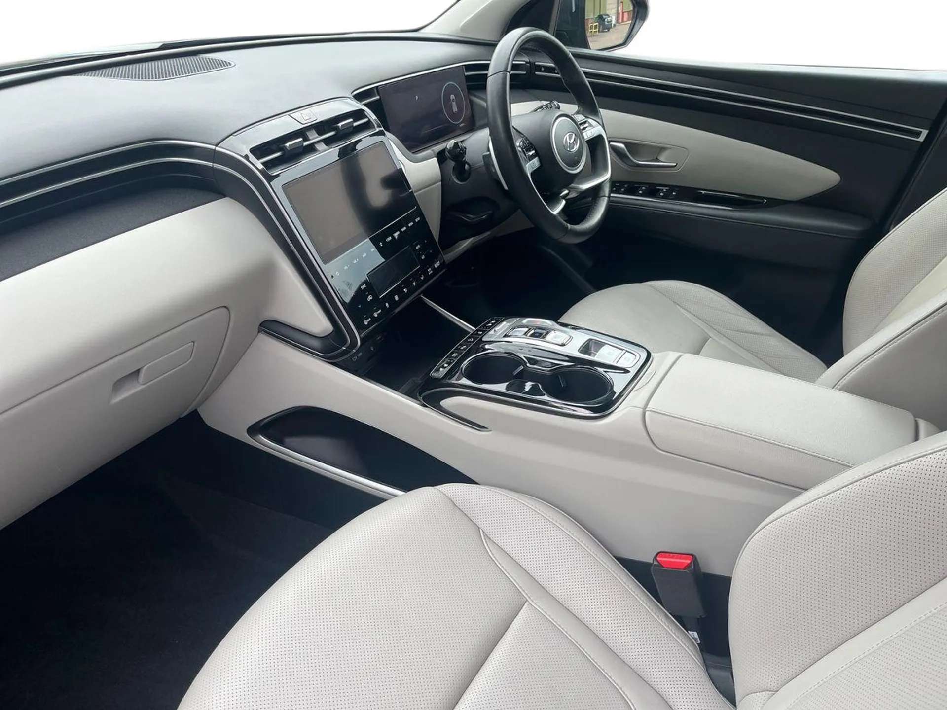 A 2023 HYUNDAI TUCSON 1.6 TGDi Plug-in Hybrid Ultimate 5dr 4WD Auto - ZERO DEPOSIT FINANCE AND CASHBACK AVAILABLE A 2023 HYUNDAI TUCSON 1.6 TGDi Plug-in Hybrid Ultimate 5dr 4WD Auto - ZERO DEPOSIT FINANCE AND CASHBACK AVAILABLE
