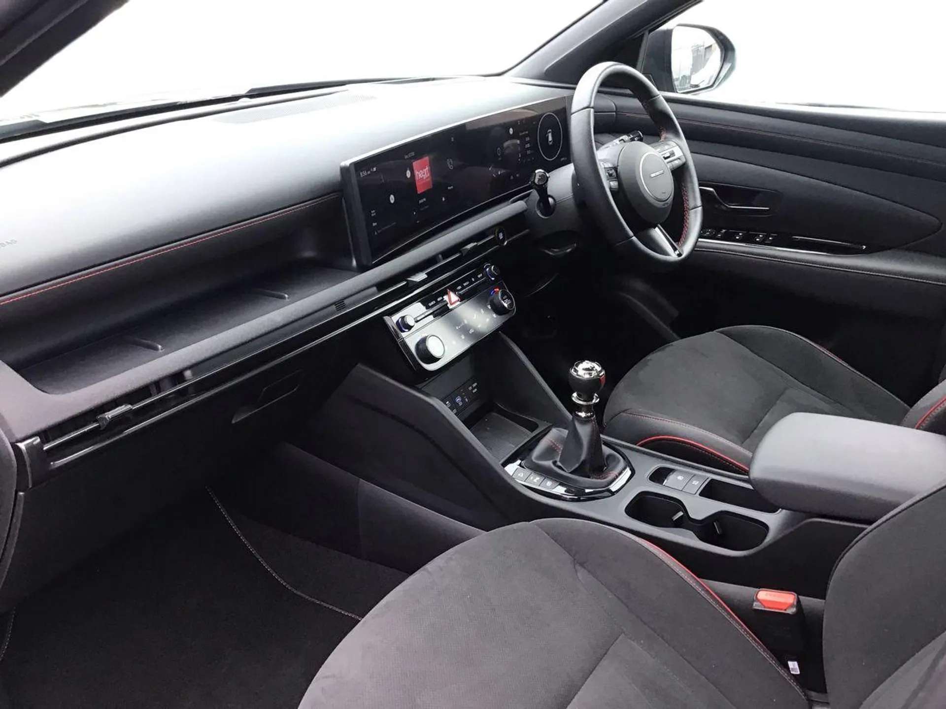 A 2025 HYUNDAI TUCSON 1.6T N Line S 5dr - ZERO DEPOSIT FINANCE & CASHBACK AVAILABLE A 2025 HYUNDAI TUCSON 1.6T N Line S 5dr - ZERO DEPOSIT FINANCE & CASHBACK AVAILABLE