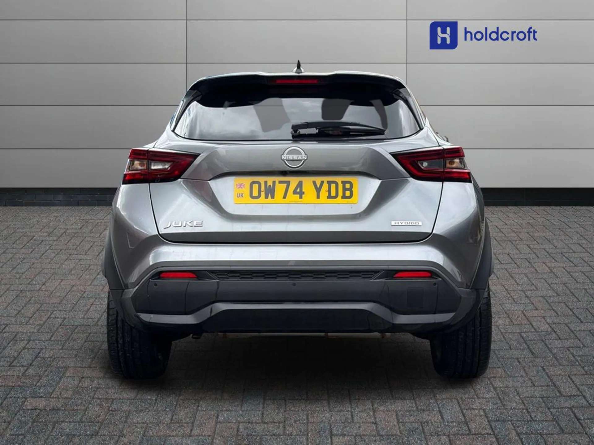 A 2025 NISSAN JUKE 1.6 Hybrid Tekna 5dr Auto A 2025 NISSAN JUKE 1.6 Hybrid Tekna 5dr Auto