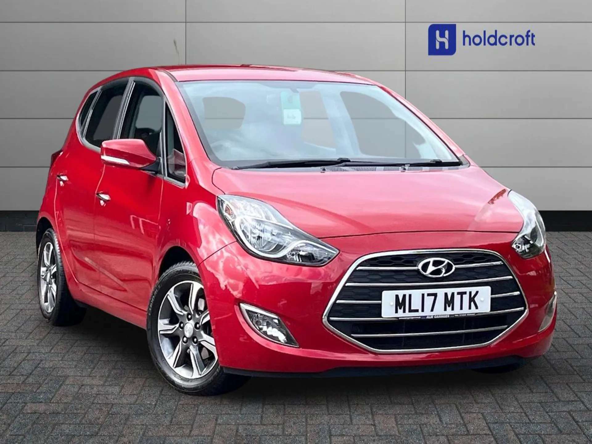 A 2017 HYUNDAI IX20 1.4 Blue Drive SE 5dr - ZERO DEPOSIT FINANCE AND CASHBACK AVAILABLE A 2017 HYUNDAI IX20 1.4 Blue Drive SE 5dr - ZERO DEPOSIT FINANCE AND CASHBACK AVAILABLE