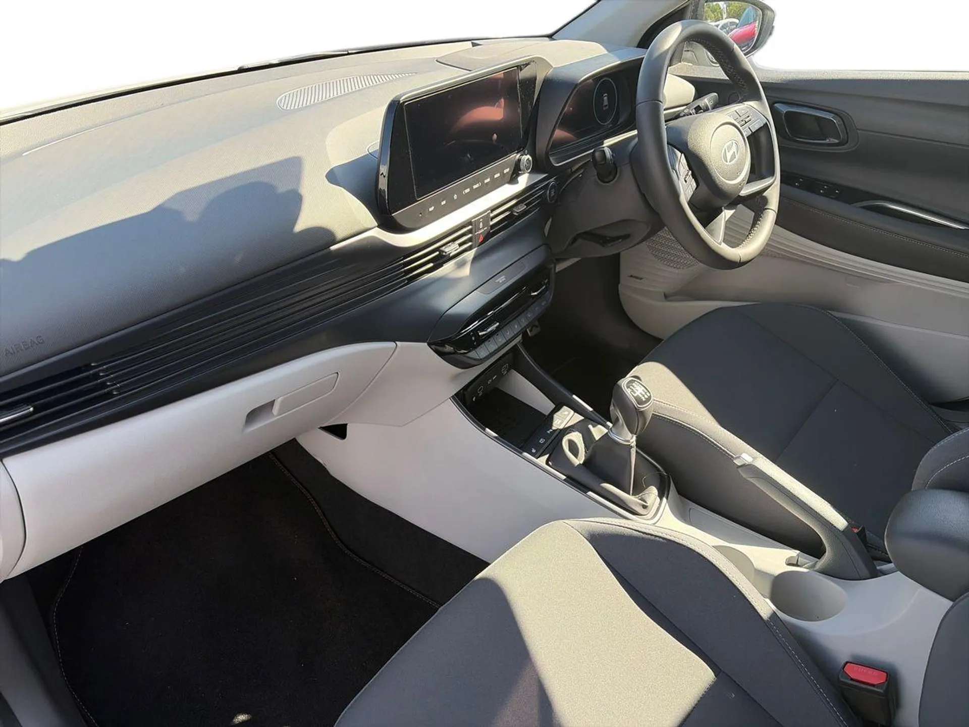 A 2025 HYUNDAI BAYON 1.0 TGDi Ultimate 5dr A 2025 HYUNDAI BAYON 1.0 TGDi Ultimate 5dr
