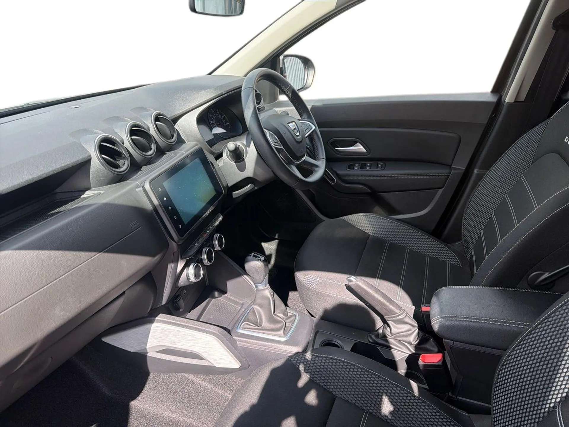 A 2022 DACIA DUSTER 1.3 TCe 150 Prestige 5dr EDC A 2022 DACIA DUSTER 1.3 TCe 150 Prestige 5dr EDC