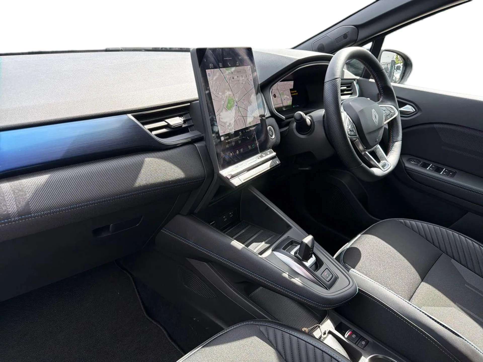 A 2025 RENAULT SYMBIOZ 1.6 E-Tech FHEV 145 Techno Esprit Alpine 5dr Auto A 2025 RENAULT SYMBIOZ 1.6 E-Tech FHEV 145 Techno Esprit Alpine 5dr Auto