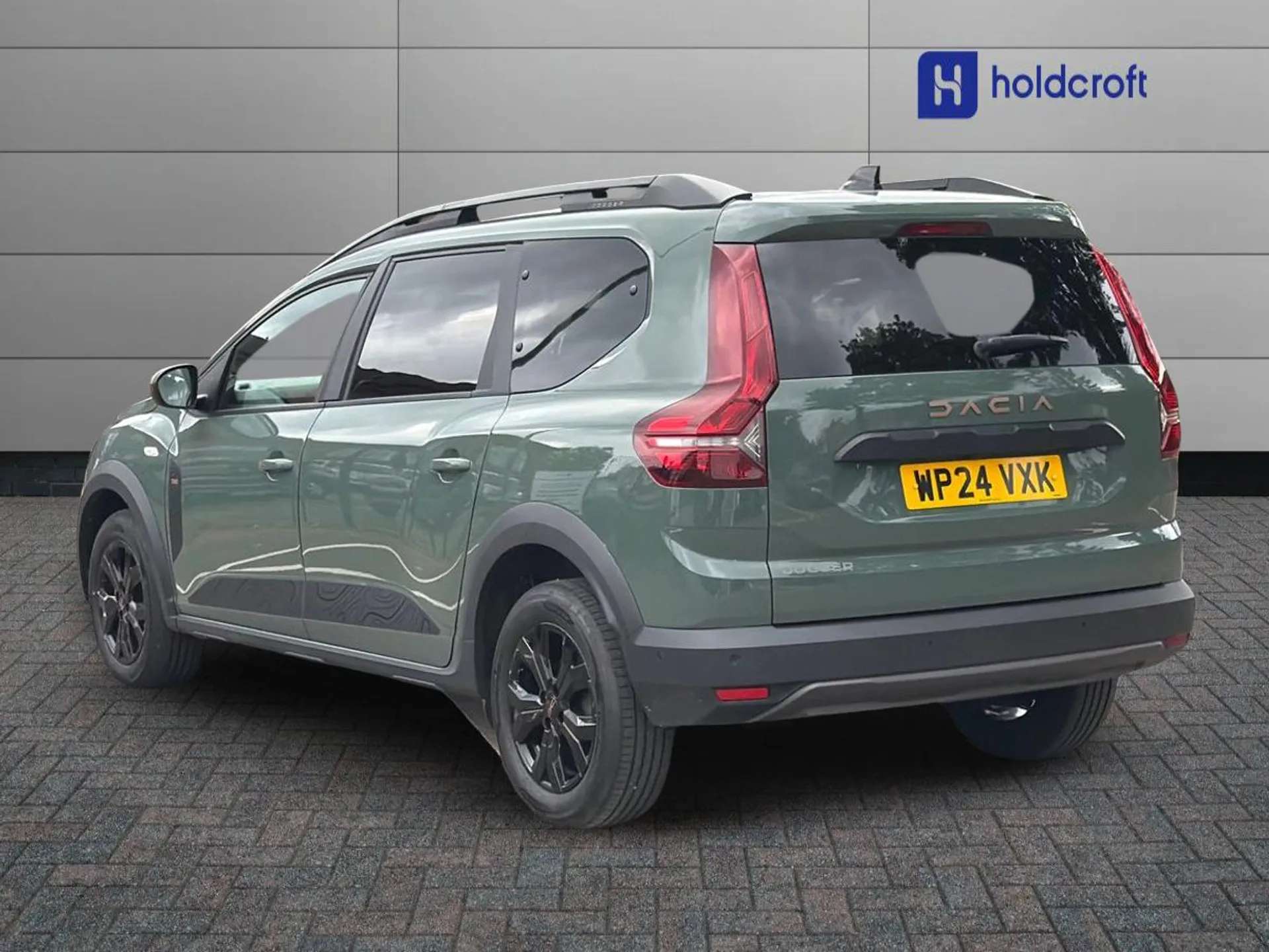 A 2024 DACIA JOGGER 1.0 TCe Extreme 5dr A 2024 DACIA JOGGER 1.0 TCe Extreme 5dr