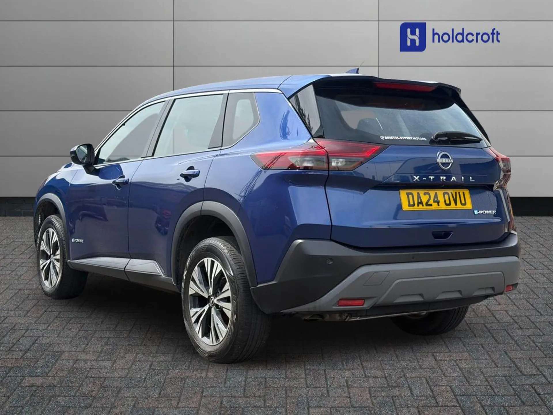 A 2024 NISSAN X-TRAIL 1.5 E-Power 204 Acenta Premium 5dr Xtronic A 2024 NISSAN X-TRAIL 1.5 E-Power 204 Acenta Premium 5dr Xtronic