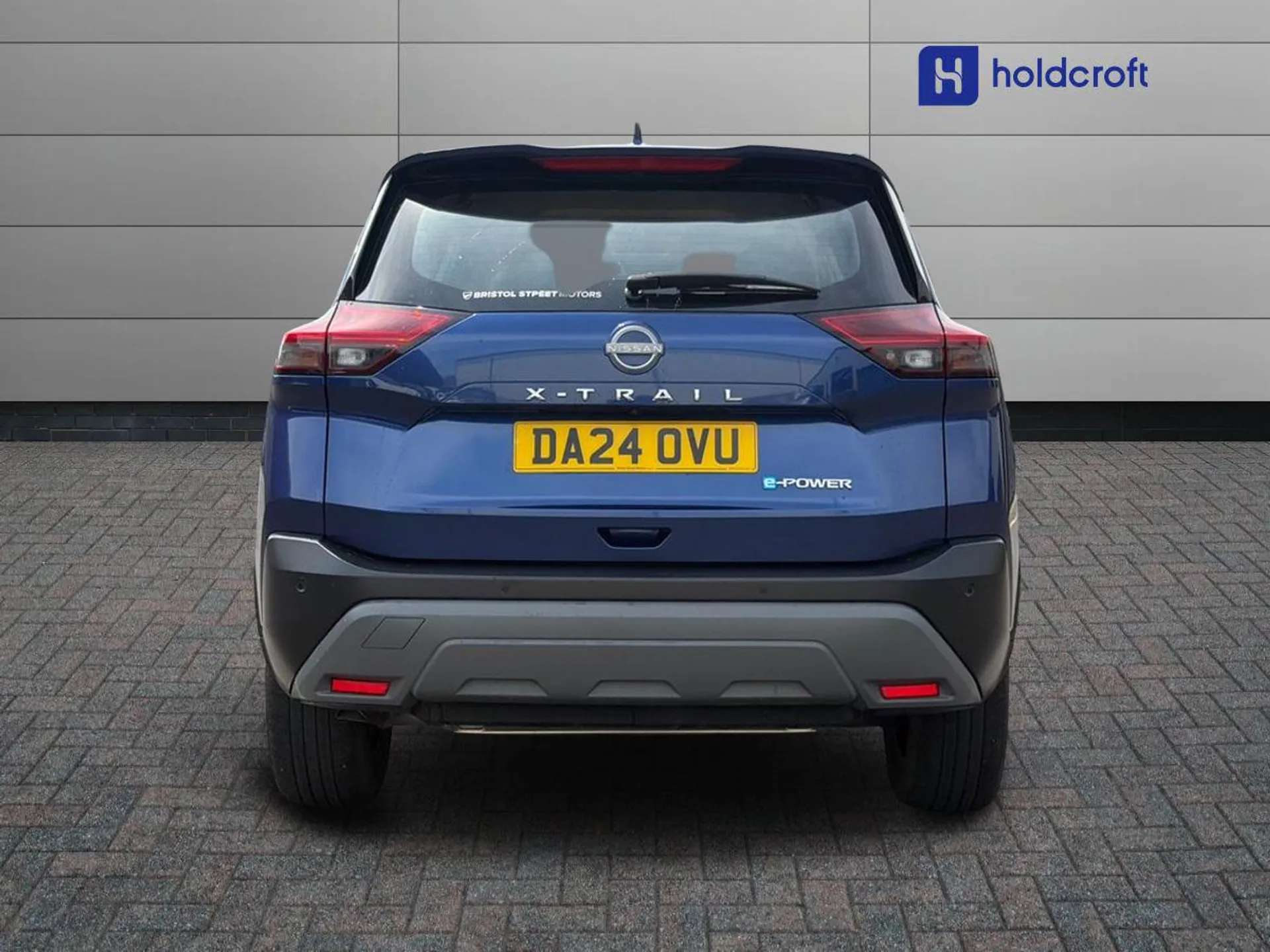 A 2024 NISSAN X-TRAIL 1.5 E-Power 204 Acenta Premium 5dr Xtronic A 2024 NISSAN X-TRAIL 1.5 E-Power 204 Acenta Premium 5dr Xtronic