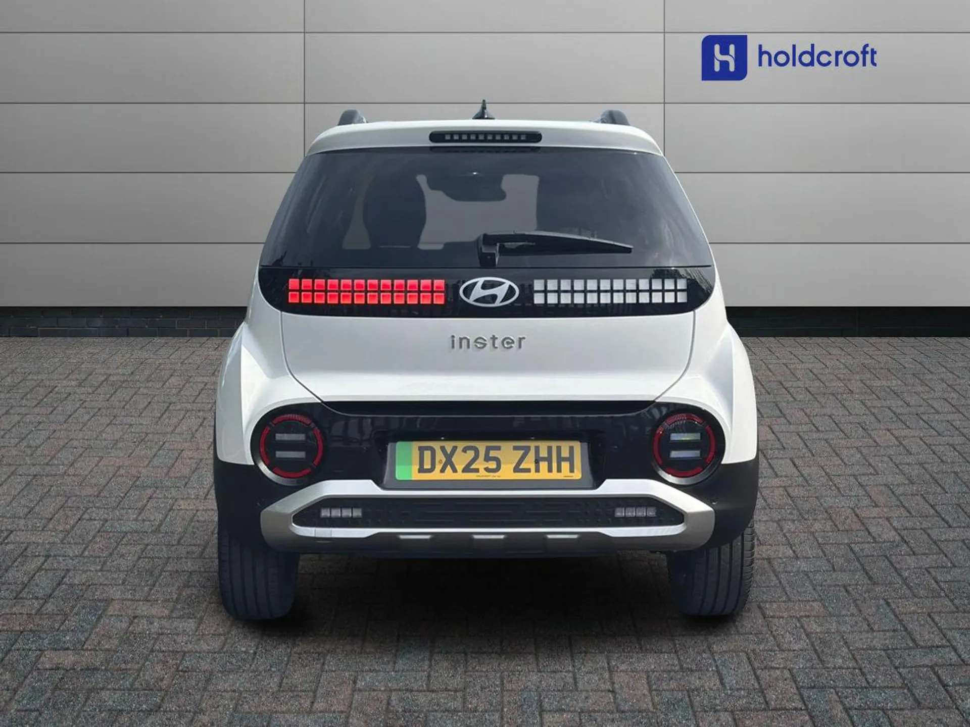 A 2025 HYUNDAI INSTER 85kW 02 49kWh 5dr Auto - ZERO DEPOSIT FINANCE & CASHBACK AVAILABLE A 2025 HYUNDAI INSTER 85kW 02 49kWh 5dr Auto - ZERO DEPOSIT FINANCE & CASHBACK AVAILABLE