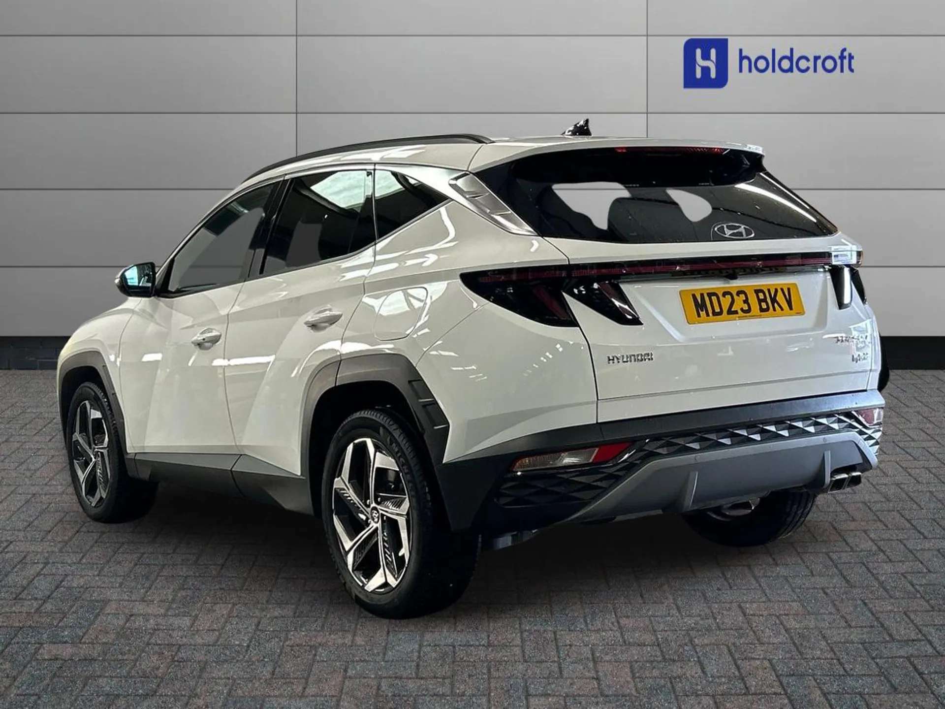 A 2023 HYUNDAI TUCSON 1.6 TGDi Hybrid 230 Premium 5dr 2WD Auto - ZERO DEPOSIT FINANCE & CASHBACK AVAILABLE A 2023 HYUNDAI TUCSON 1.6 TGDi Hybrid 230 Premium 5dr 2WD Auto - ZERO DEPOSIT FINANCE & CASHBACK AVAILABLE