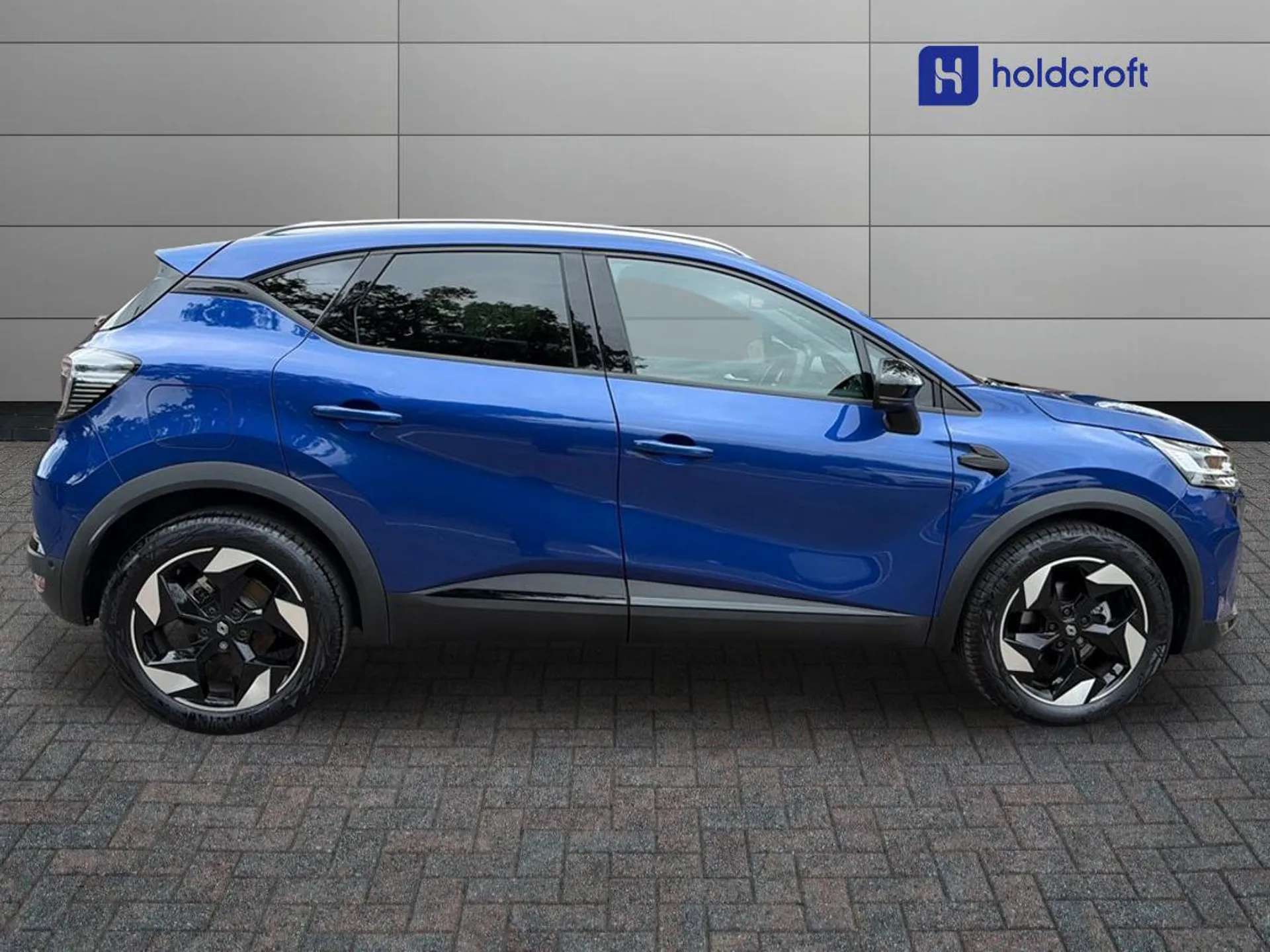 2025 RENAULT CAPTUR 2025 RENAULT CAPTUR