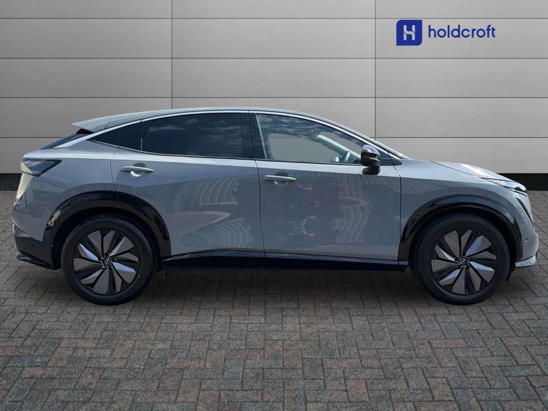 A 2024 NISSAN ARIYA 178kW Evolve 87kWh 22kWCh 5dr Auto A 2024 NISSAN ARIYA 178kW Evolve 87kWh 22kWCh 5dr Auto