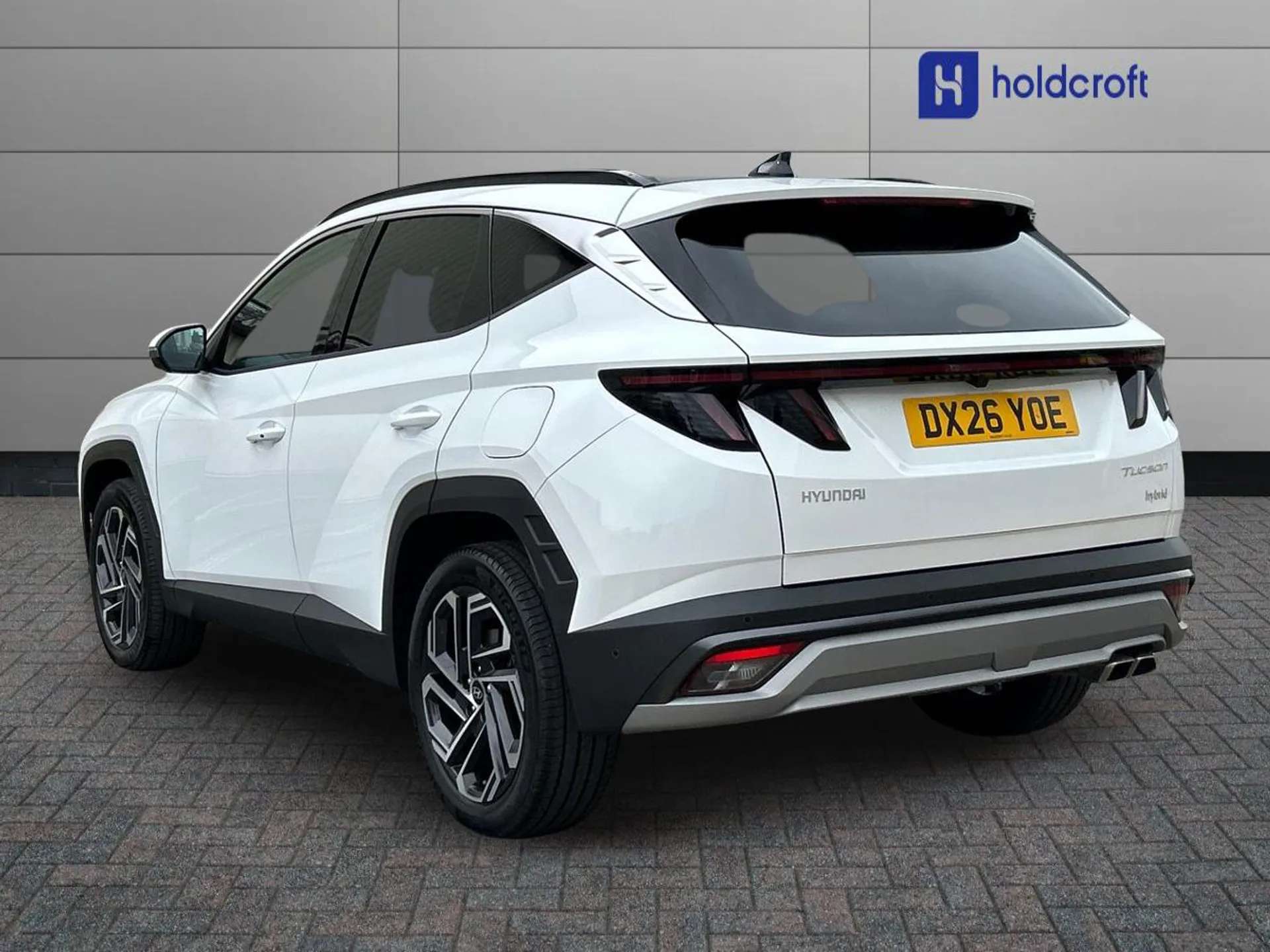 A 2026 HYUNDAI TUCSON 1.6T 239 Hybrid Ultimate 5dr Auto - ZERO DEPOSIT FINANCE & CASHBACK AVAILABLE A 2026 HYUNDAI TUCSON 1.6T 239 Hybrid Ultimate 5dr Auto - ZERO DEPOSIT FINANCE & CASHBACK AVAILABLE