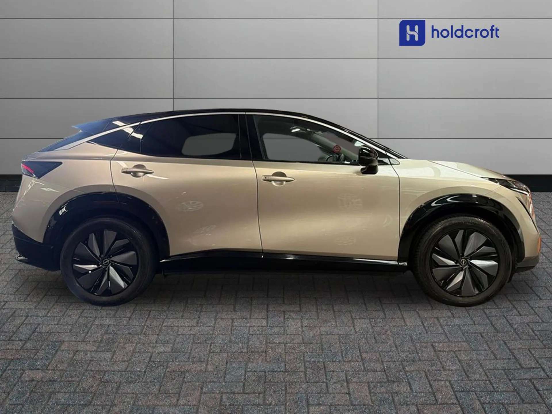 A 2024 NISSAN ARIYA 160kW Advance 63kWh 22kWCh 5dr Auto A 2024 NISSAN ARIYA 160kW Advance 63kWh 22kWCh 5dr Auto