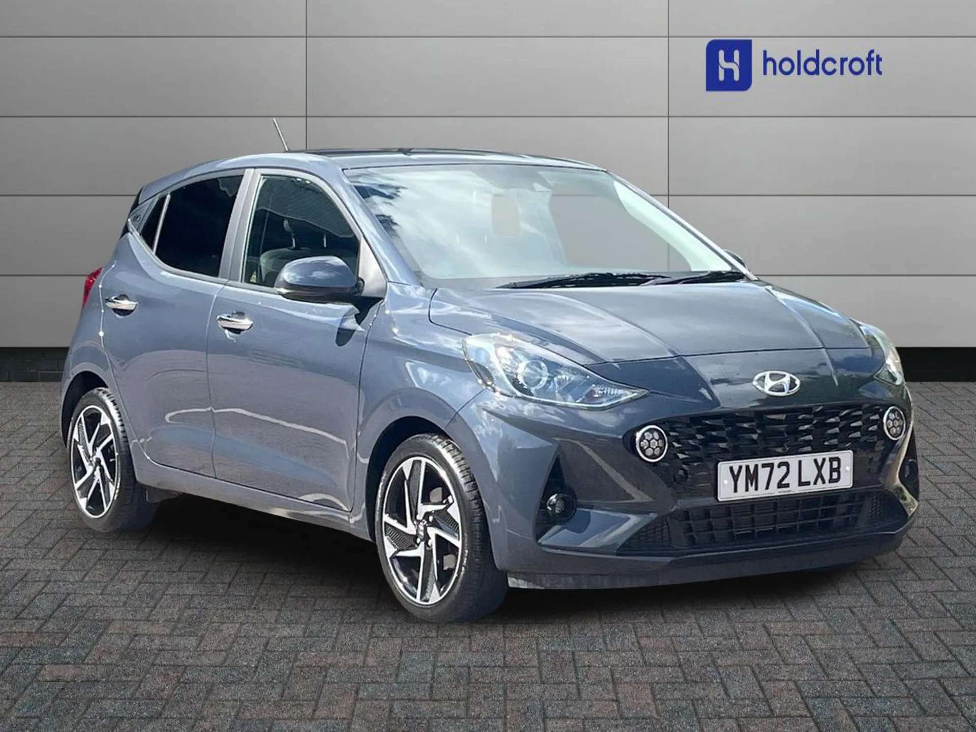A 2023 HYUNDAI I10 1.2 MPi Premium 5dr Auto - ZERO DEPOSIT FINANCE AND CASHBACK AVAILABLE A 2023 HYUNDAI I10 1.2 MPi Premium 5dr Auto - ZERO DEPOSIT FINANCE AND CASHBACK AVAILABLE