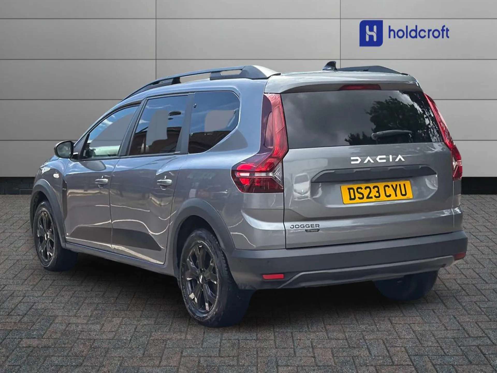 A 2023 DACIA JOGGER 1.6 HEV Extreme SE 5dr Auto A 2023 DACIA JOGGER 1.6 HEV Extreme SE 5dr Auto