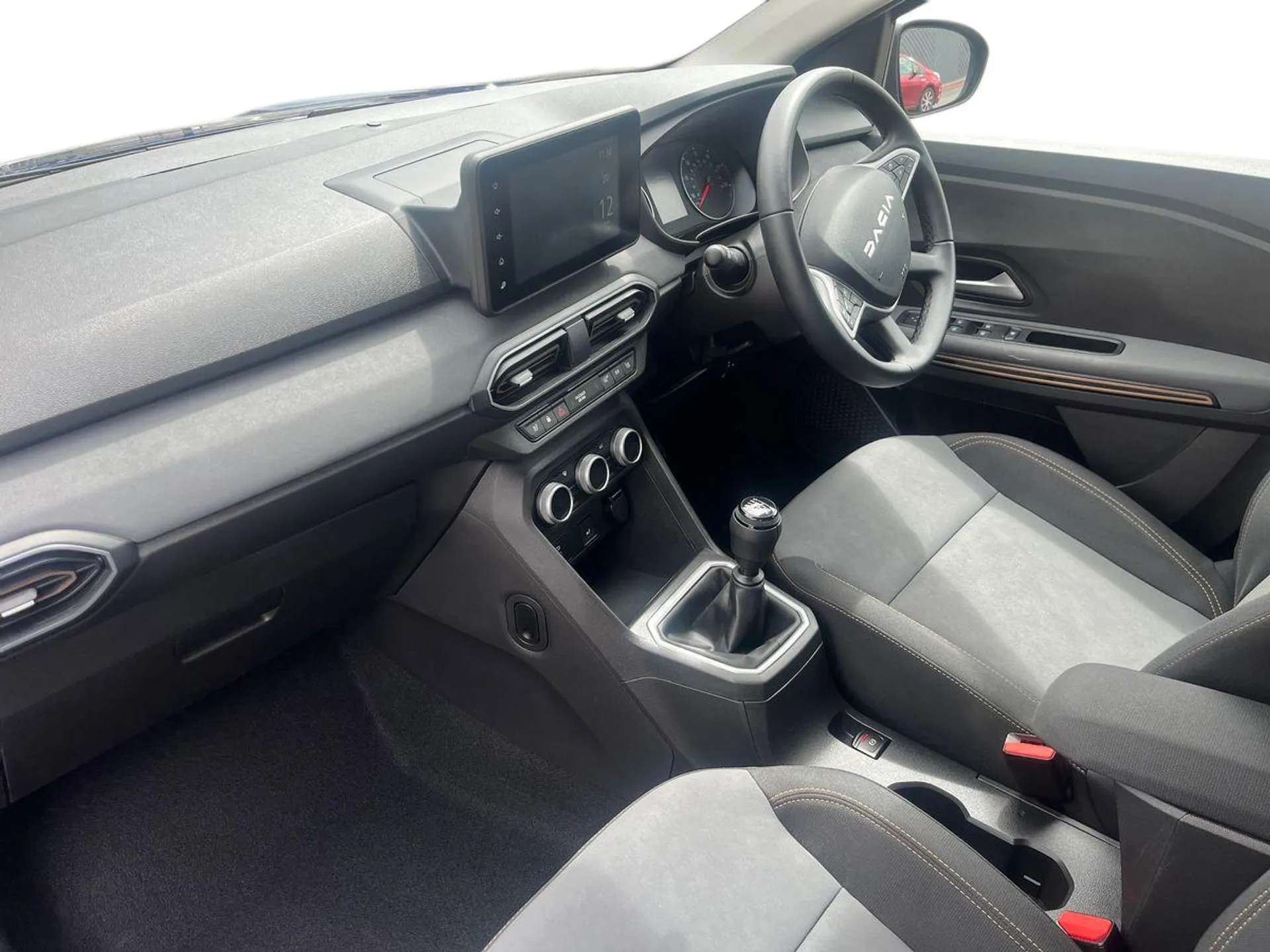 A 2024 DACIA SANDERO STEPWAY 1.0 TCe Extreme 5dr A 2024 DACIA SANDERO STEPWAY 1.0 TCe Extreme 5dr