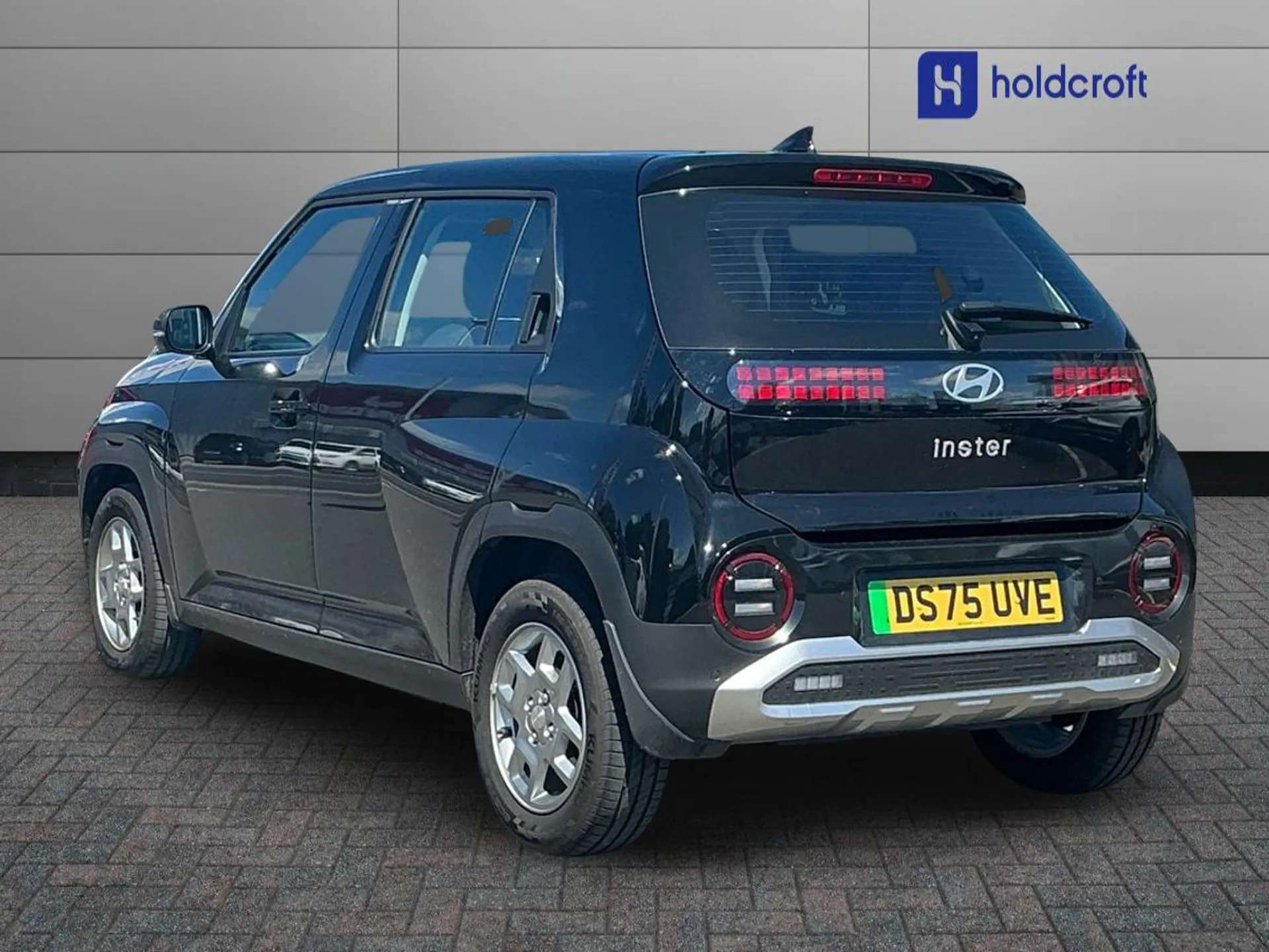 A 2025 HYUNDAI INSTER 85kW 01 49kWh 5dr Auto - ZERO DEPOSIT FINANCE & CASHBACK AVAILABLE A 2025 HYUNDAI INSTER 85kW 01 49kWh 5dr Auto - ZERO DEPOSIT FINANCE & CASHBACK AVAILABLE