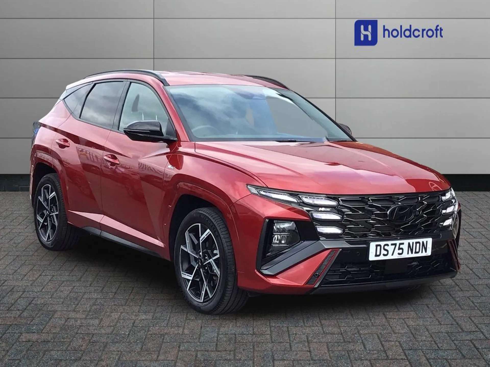 A 2025 HYUNDAI TUCSON 1.6T Hybrid N Line 5dr Auto - ZERO DEPOSIT FINANCE & CASHBACK AVAILABLE A 2025 HYUNDAI TUCSON 1.6T Hybrid N Line 5dr Auto - ZERO DEPOSIT FINANCE & CASHBACK AVAILABLE