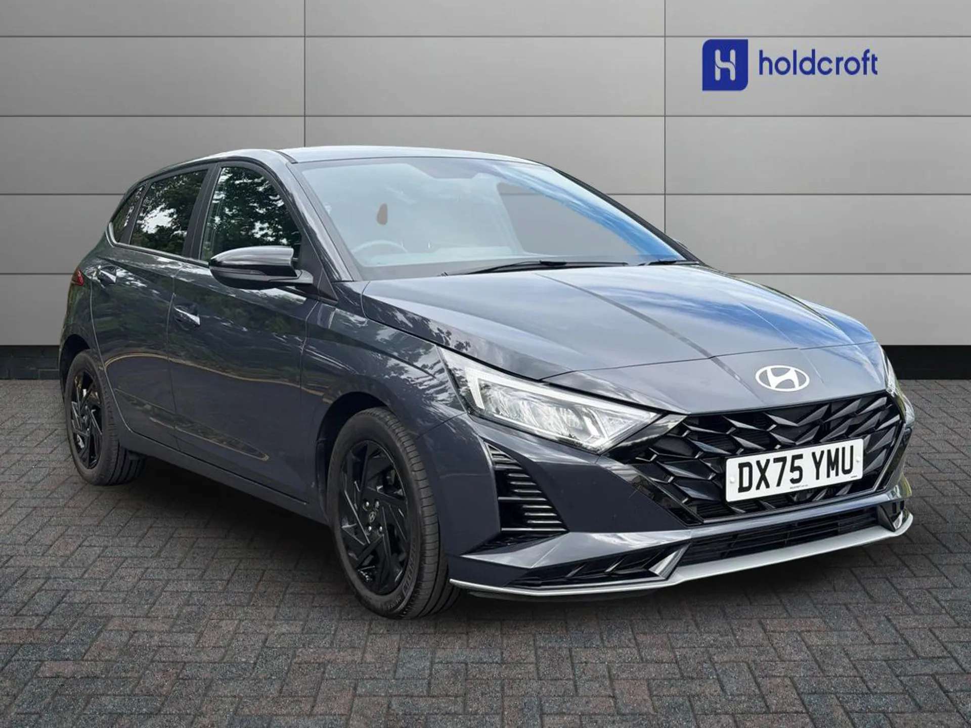 A 2025 HYUNDAI I20 1.0T GDi 90 Black Line 5dr DCT - ZERO DEPOSIT FINANCE & CASHBACK AVAILABLE A 2025 HYUNDAI I20 1.0T GDi 90 Black Line 5dr DCT - ZERO DEPOSIT FINANCE & CASHBACK AVAILABLE