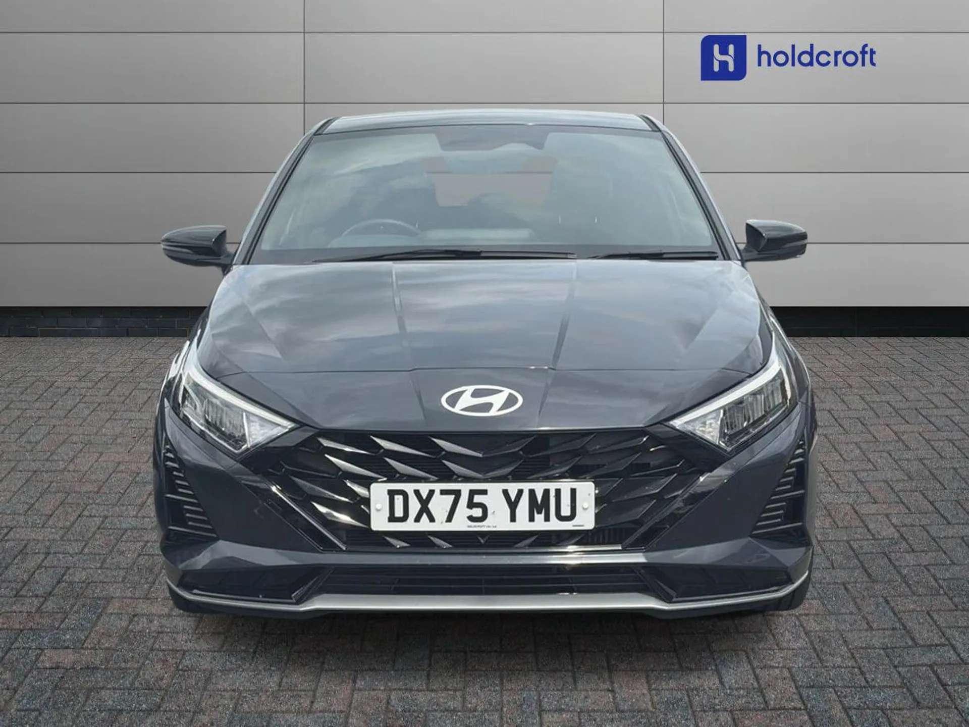 A 2025 HYUNDAI I20 1.0T GDi 90 Black Line 5dr DCT - ZERO DEPOSIT FINANCE & CASHBACK AVAILABLE A 2025 HYUNDAI I20 1.0T GDi 90 Black Line 5dr DCT - ZERO DEPOSIT FINANCE & CASHBACK AVAILABLE