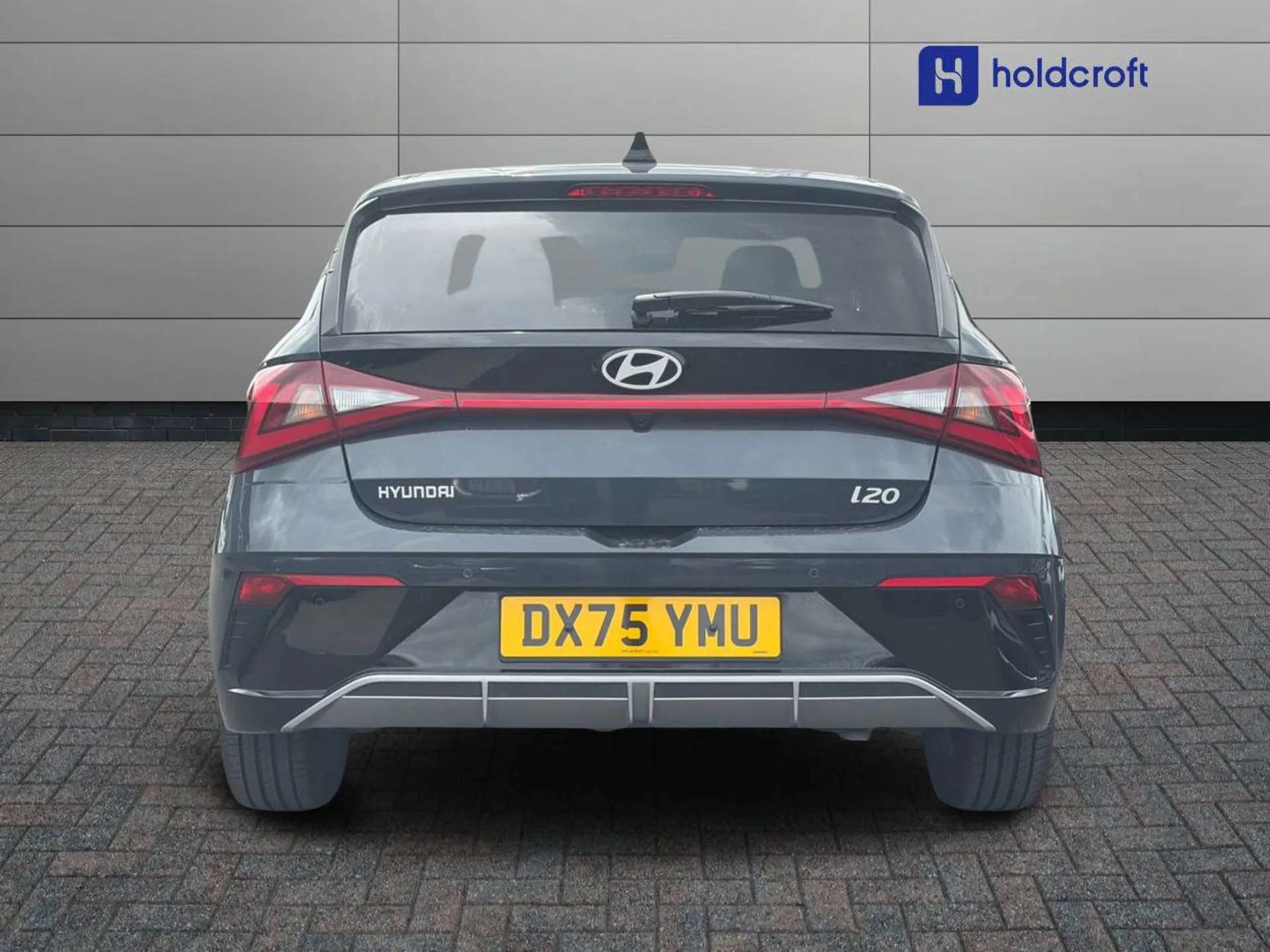A 2025 HYUNDAI I20 1.0T GDi 90 Black Line 5dr DCT - ZERO DEPOSIT FINANCE & CASHBACK AVAILABLE A 2025 HYUNDAI I20 1.0T GDi 90 Black Line 5dr DCT - ZERO DEPOSIT FINANCE & CASHBACK AVAILABLE
