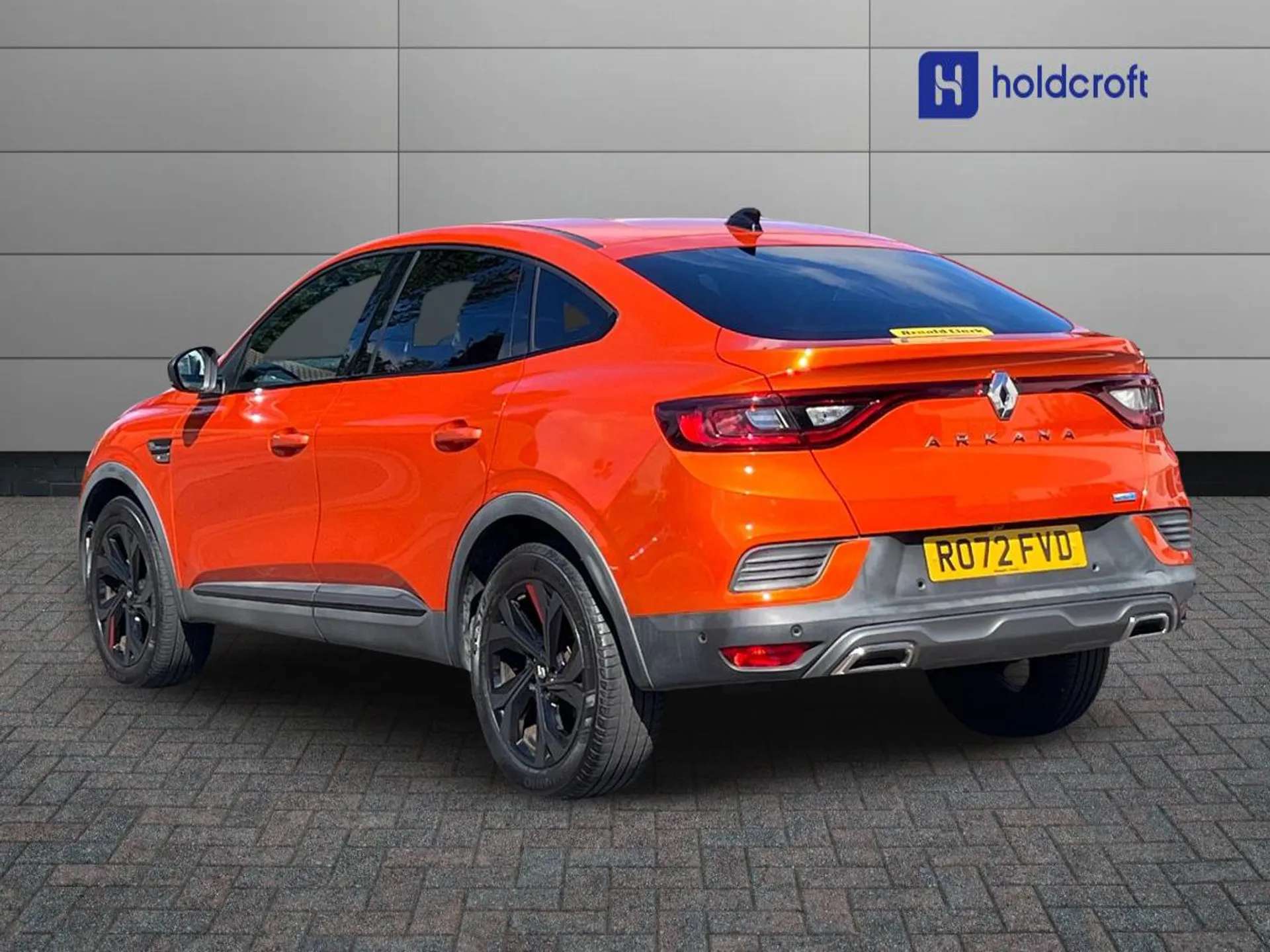 A 2022 RENAULT ARKANA 1.6 E-TECH Hybrid 145 R.S. Line 5dr Auto A 2022 RENAULT ARKANA 1.6 E-TECH Hybrid 145 R.S. Line 5dr Auto