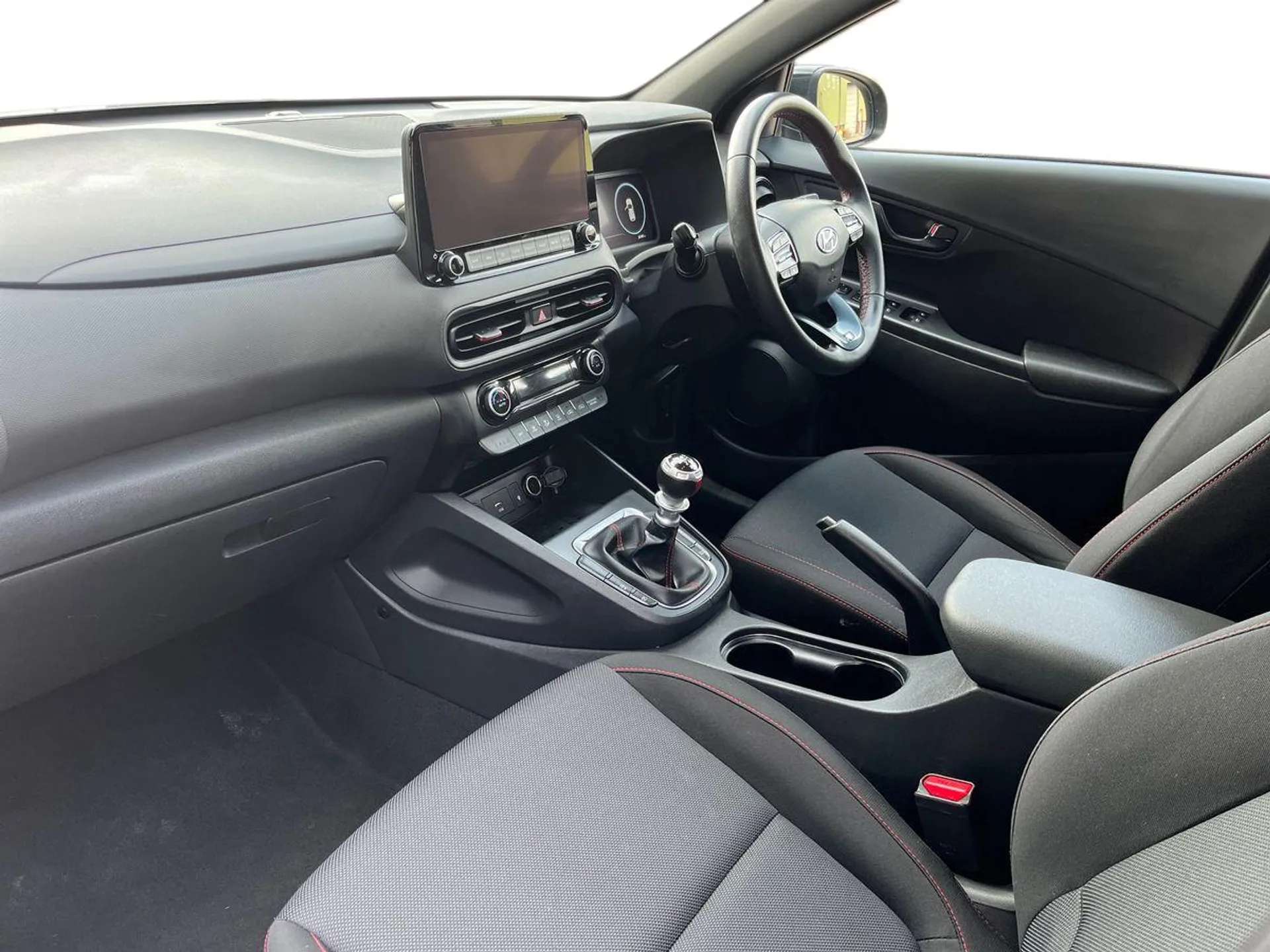 A 2023 HYUNDAI KONA 1.0 TGDi 48V MHEV N Line 5dr - ZERO DEPOSIT FINANCE AND CASHBACK AVAILABLE A 2023 HYUNDAI KONA 1.0 TGDi 48V MHEV N Line 5dr - ZERO DEPOSIT FINANCE AND CASHBACK AVAILABLE