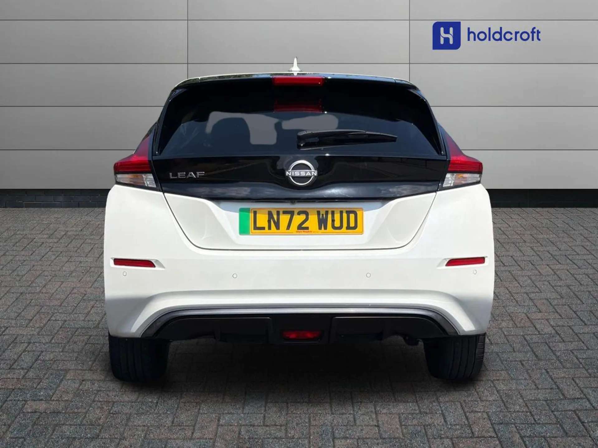 A 2022 NISSAN LEAF 160kW e+ Tekna 59kWh 5dr Auto A 2022 NISSAN LEAF 160kW e+ Tekna 59kWh 5dr Auto