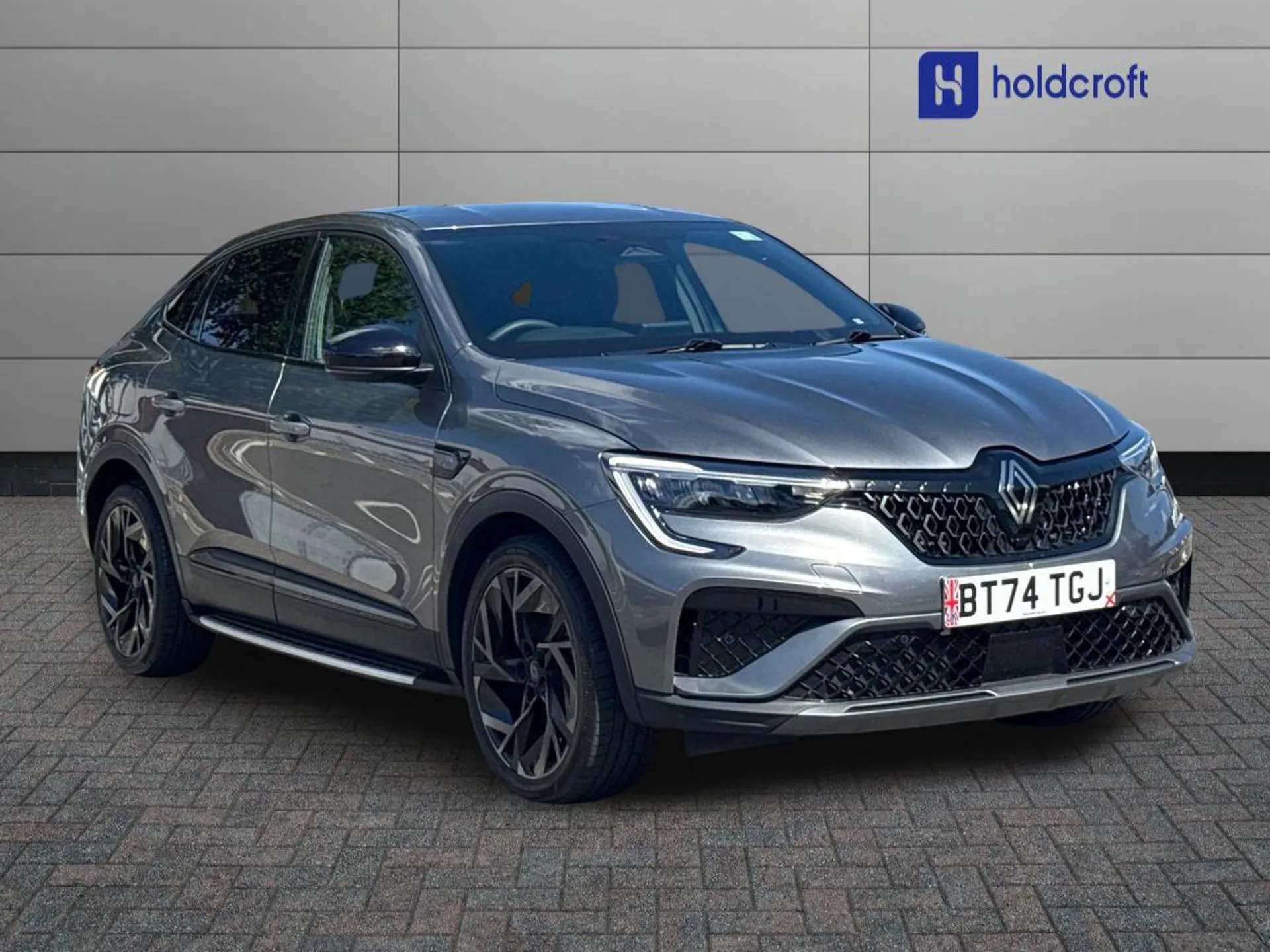 A 2024 RENAULT ARKANA 1.6 E-Tech FHEV 145 Esprit Alpine 5dr Auto A 2024 RENAULT ARKANA 1.6 E-Tech FHEV 145 Esprit Alpine 5dr Auto